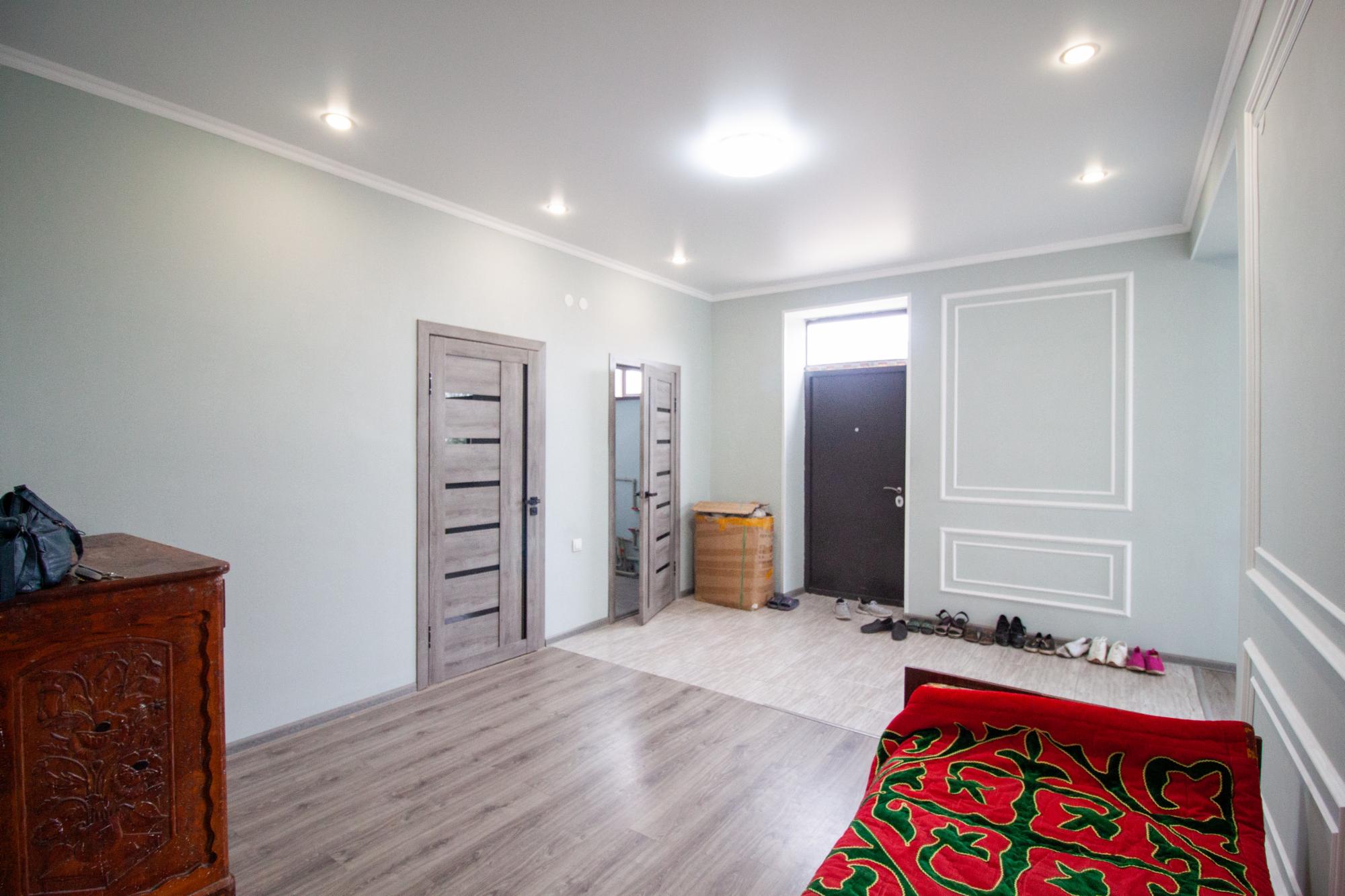 6-комнантный квартира, 300.0 м²,Галымдар за 50 500 000