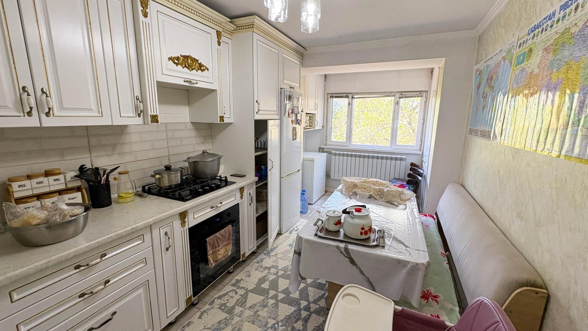 4-комнантная квартира, 78.0 м²,5 мкр за 25 800 000