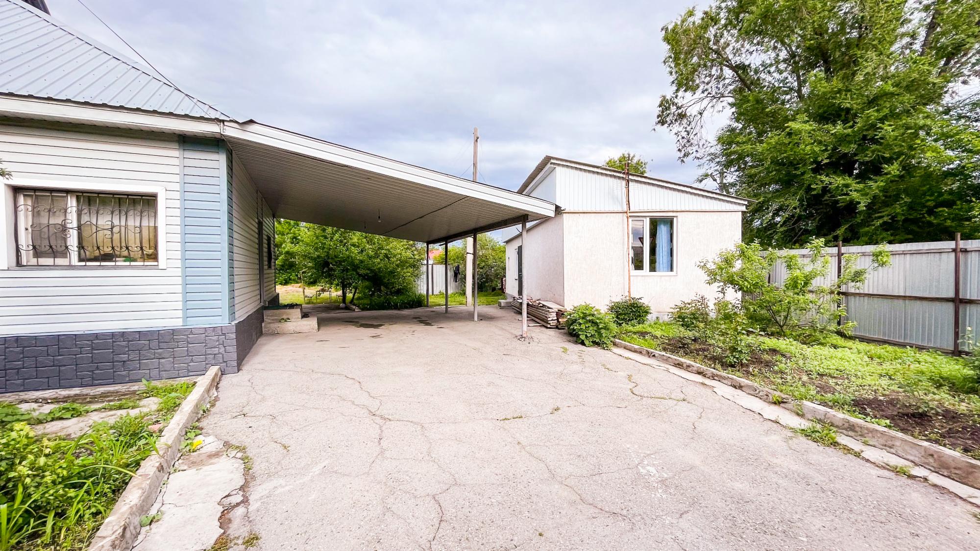 4-комнантный квартира, 120.0 м²,Каратальская за 22 000 000