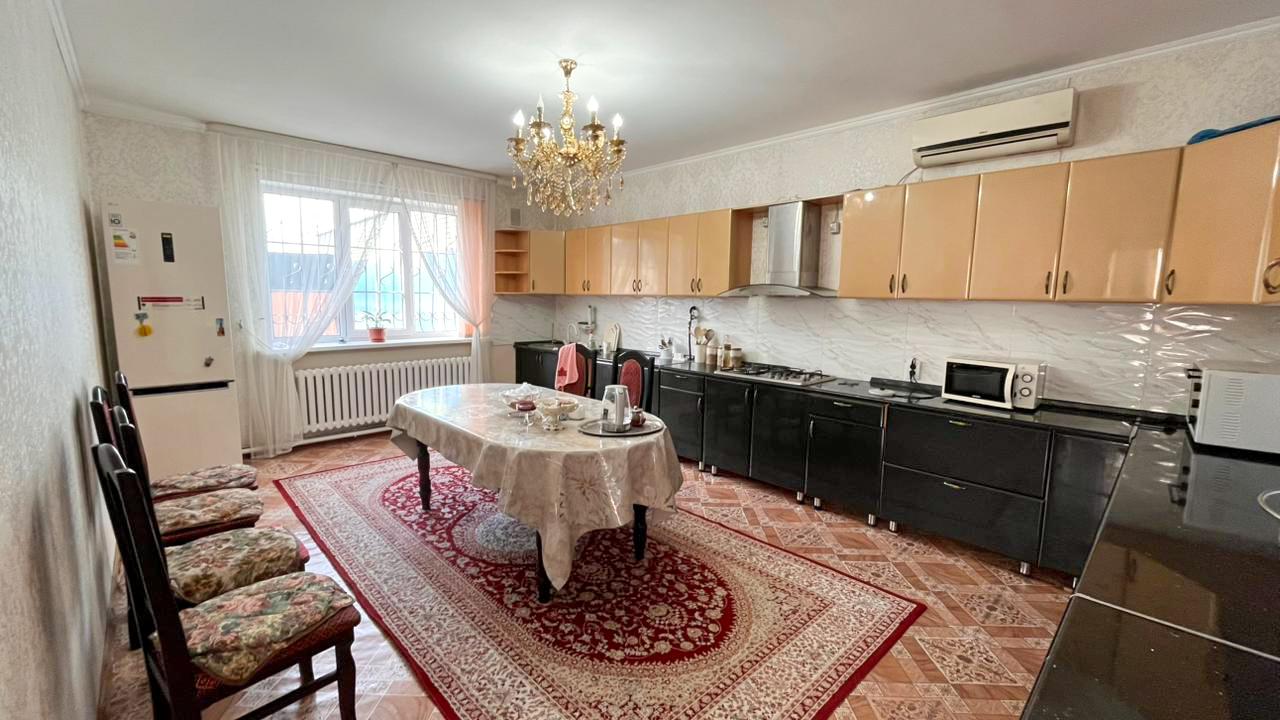 4-комнантный квартира, 178.0 м²,Кудерина за 58 800 000