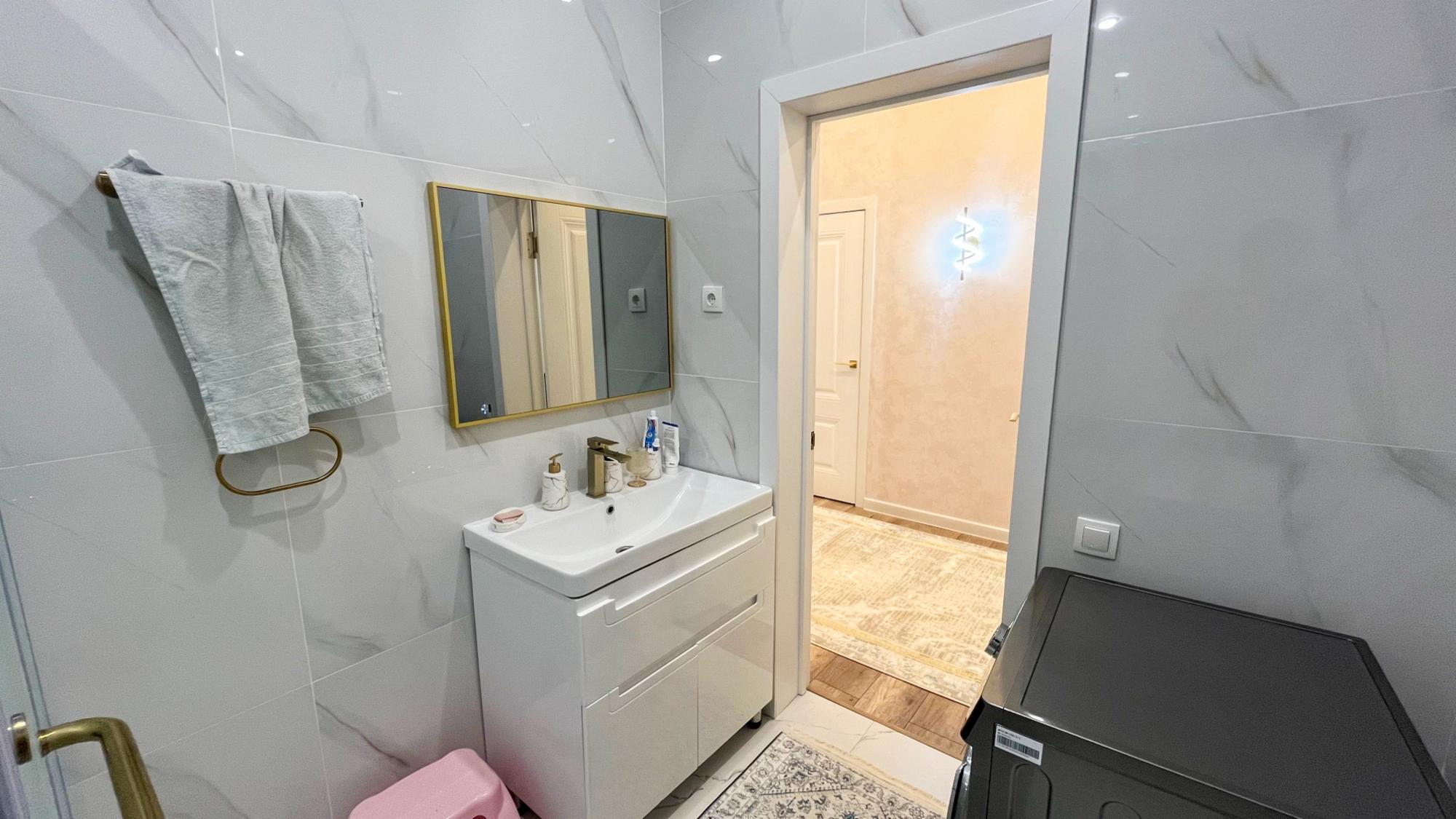 5-комнантный квартира, 140.0 м²,Карагайлы за 48 000 000