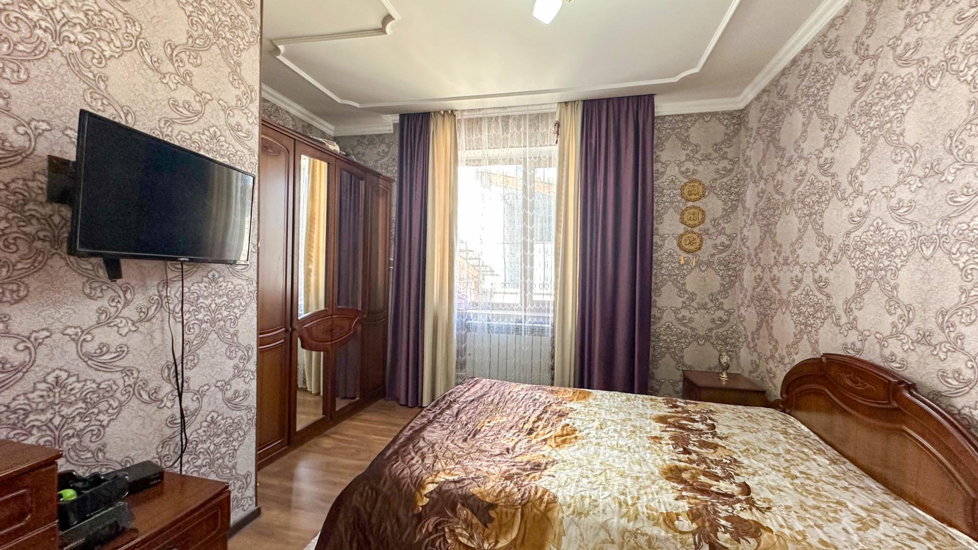 5-комнантный квартира, 150.0 м²,Талдыкорганская за 56 000 000