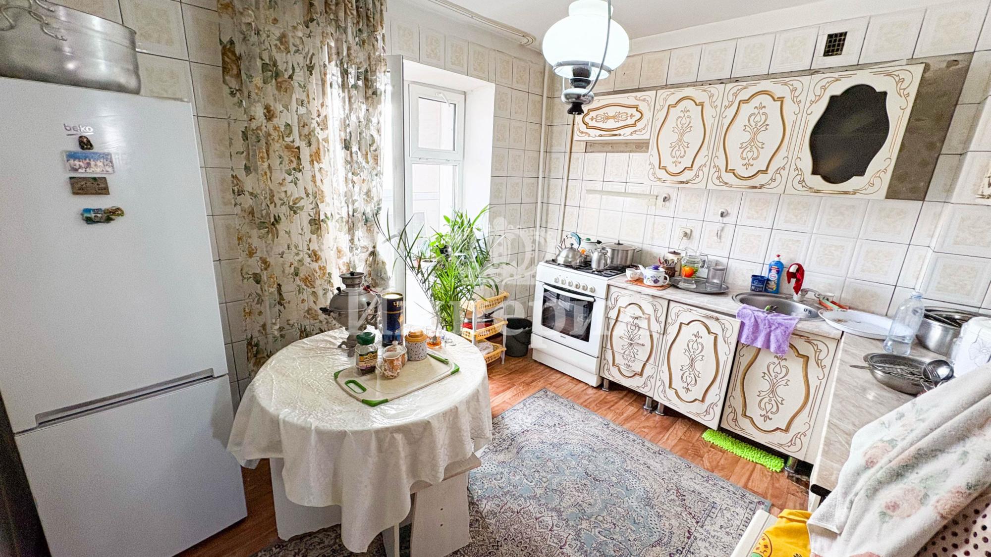 5-комнантная квартира, 148.0 м²,Жансугурова за 45 000 000