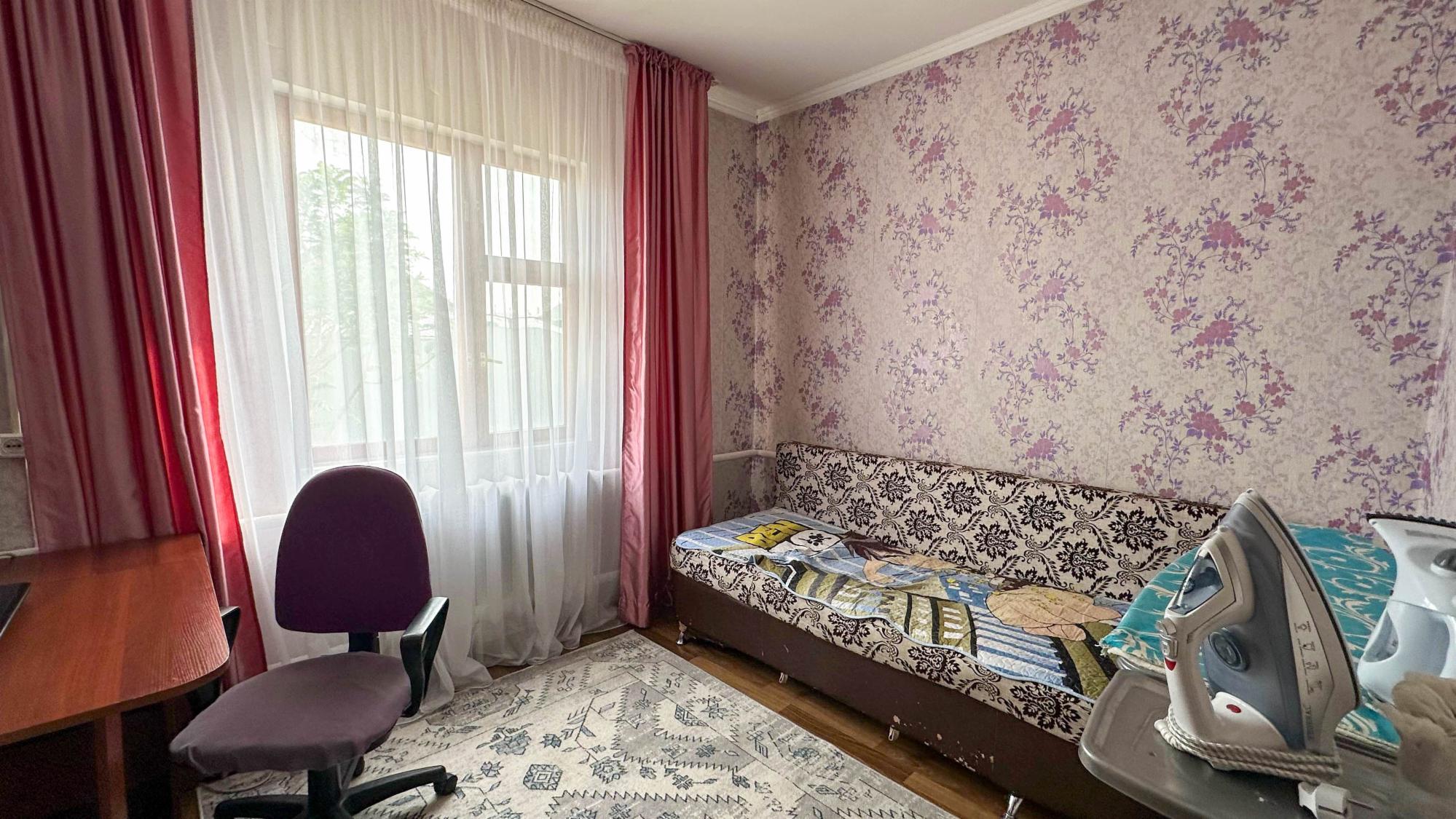 4-комнантный квартира, 71.0 м²,Бугор за 21 000 000