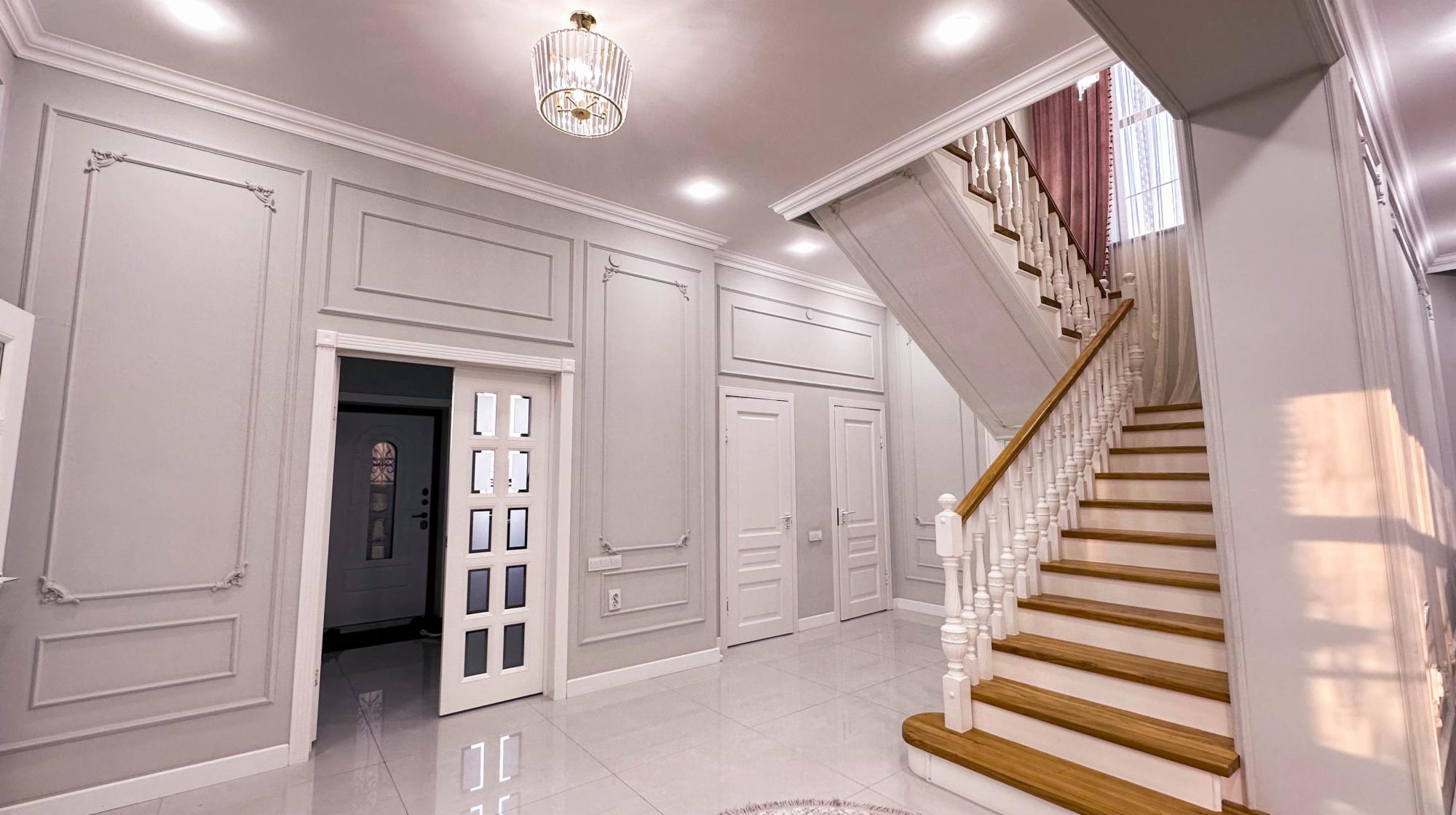 7-комнантный квартира, 323.5 м²,Ескельды Би за 100 000 000