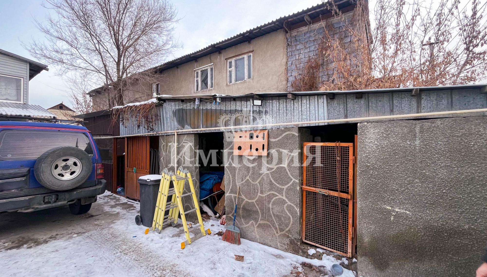 4-комнантный квартира, 184.0 м²,Кудайбердиева за 35 000 000