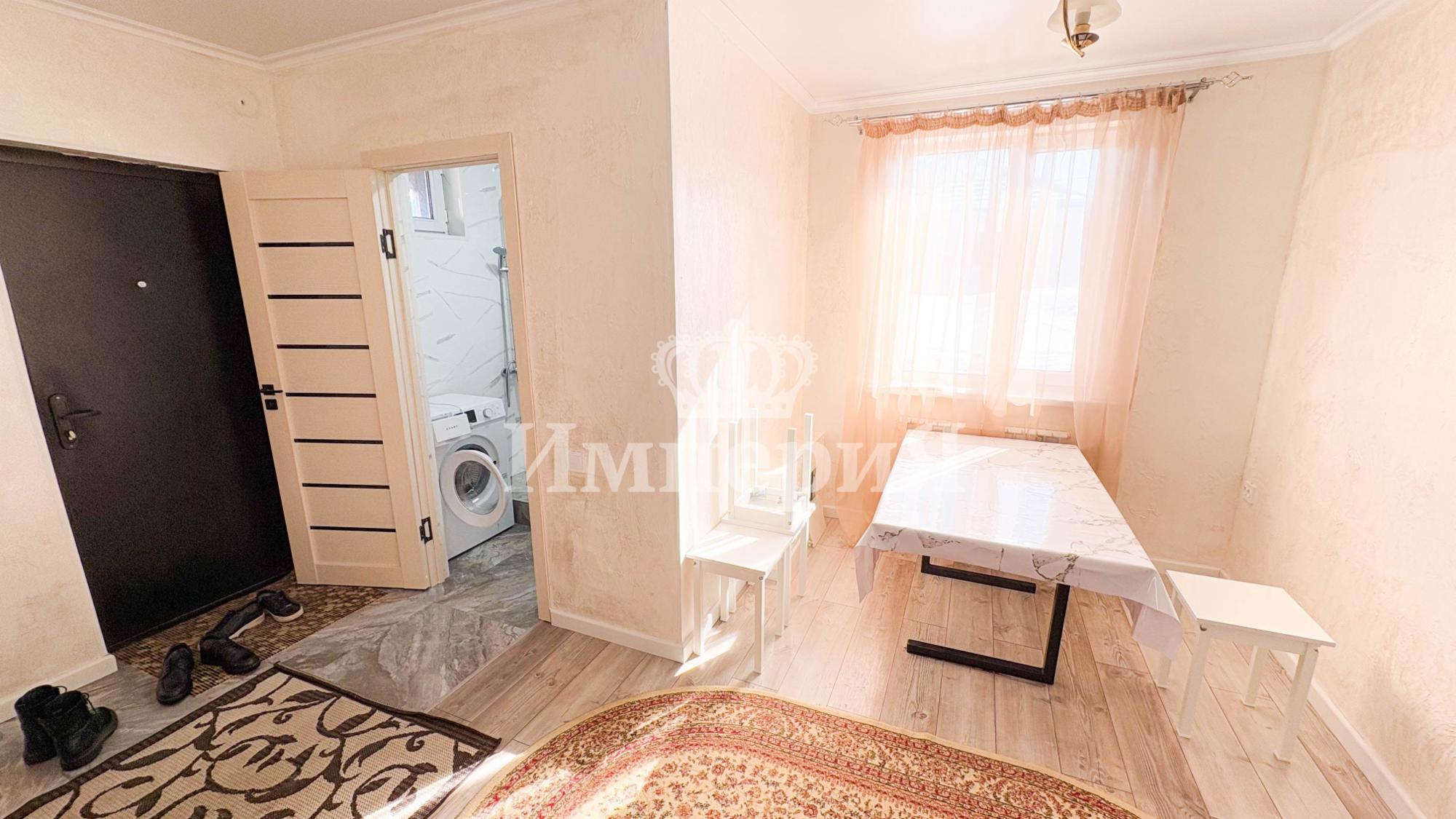 7-комнантный квартира, 350.0 м²,Абубакирова за 65 000 000