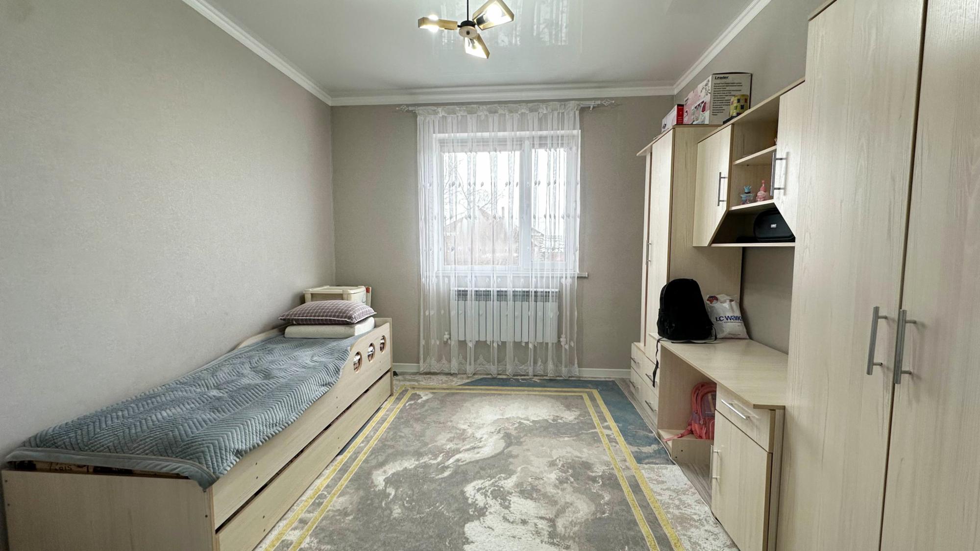 4-комнантный квартира, 128.0 м²,Сулеева за 35 000 000
