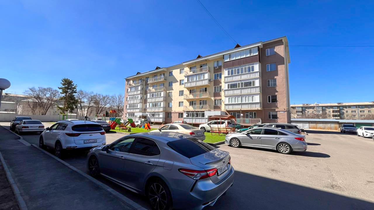 3-комнантная квартира, 90.0 м²,5 мкр за 39 500 000