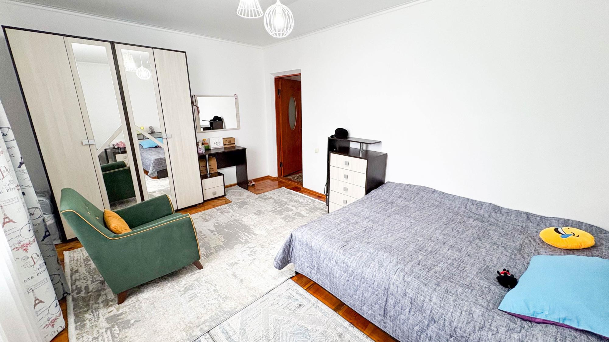 5-комнантный квартира, 160.0 м²,Талдыкорганская за 35 000 000