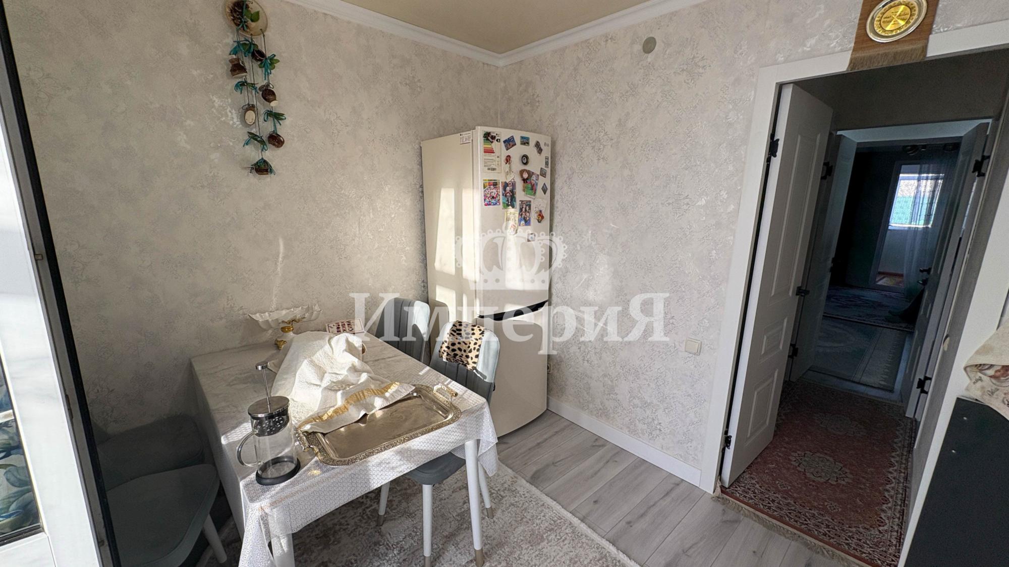 3-комнантная квартира, 69.0 м²,Радищева за 27 300 000