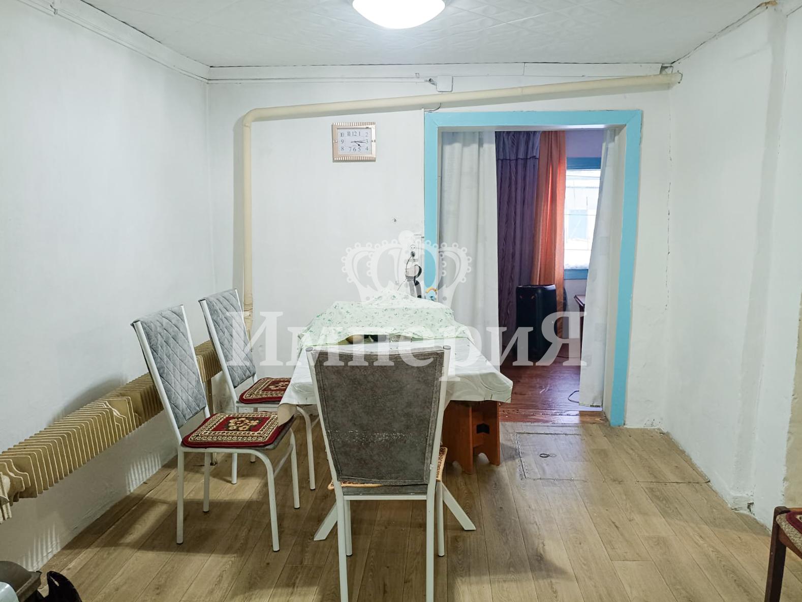 5-комнантный квартира, 90.0 м²,Абая за 9 500 000