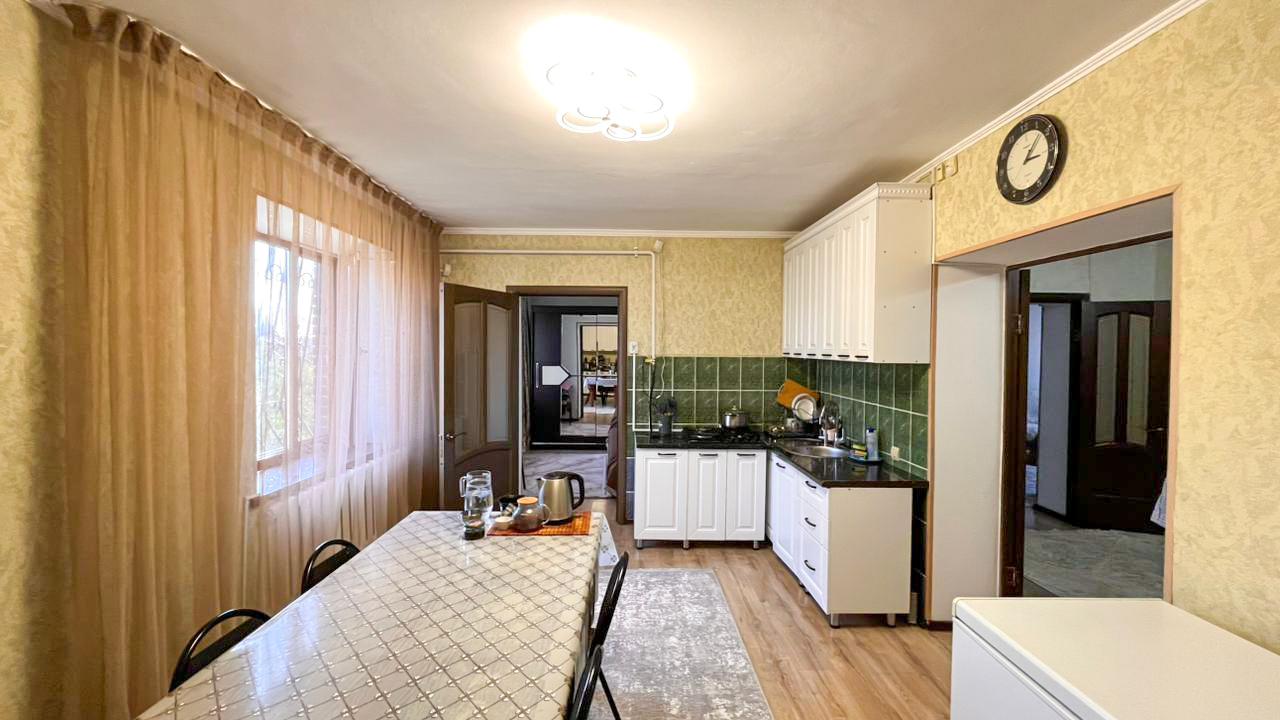 6-комнантный квартира, 297.0 м²,Сулутор за 90 500 000
