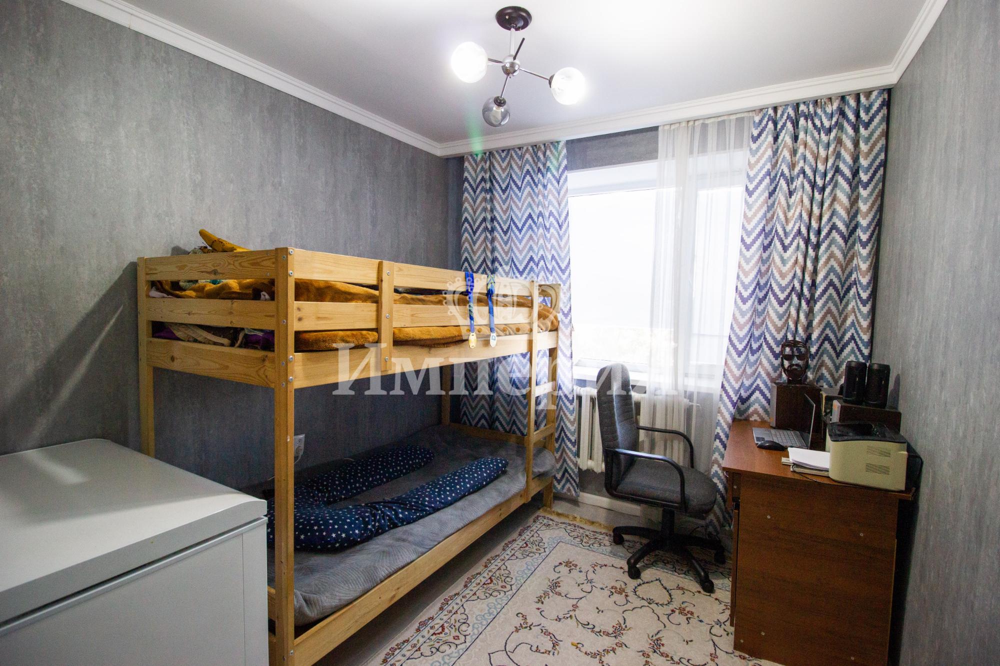 5-комнантная квартира, 100.0 м²,5 мкр за 28 000 000