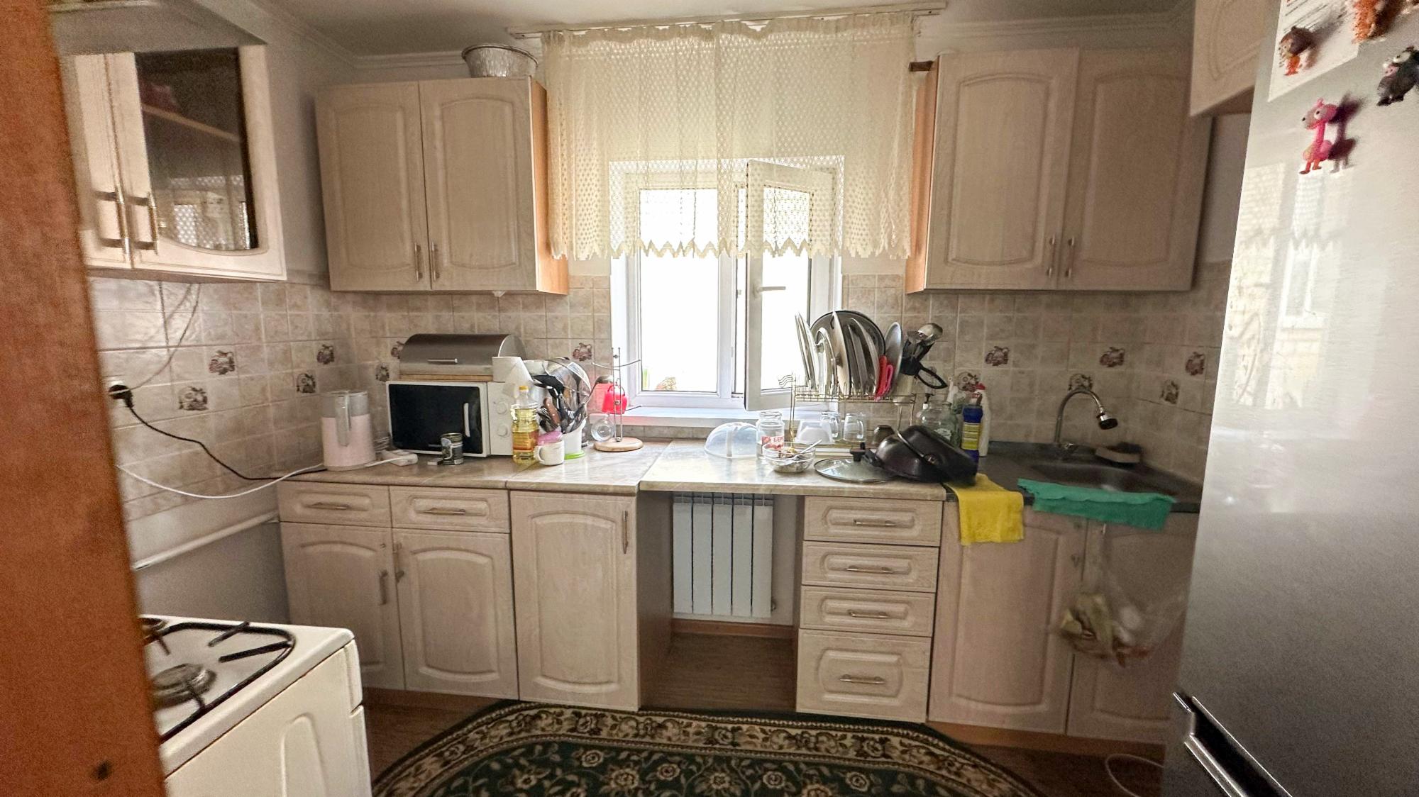 6-комнантный квартира, 70.4 м²,Еркин за 25 600 000