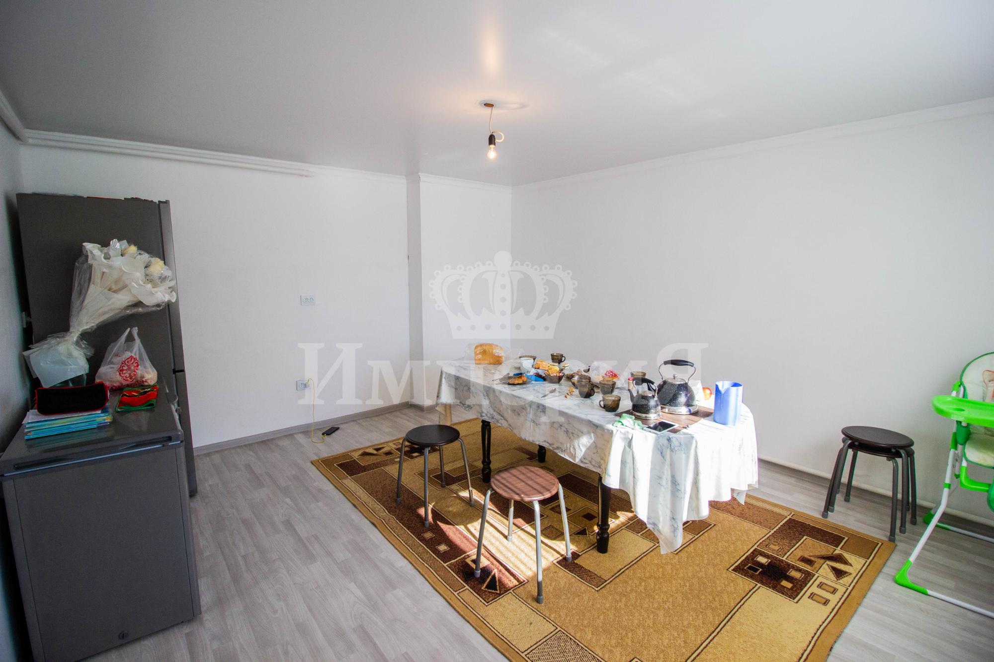 5-комнантный квартира, 151.0 м²,Брусиловского за 27 000 000