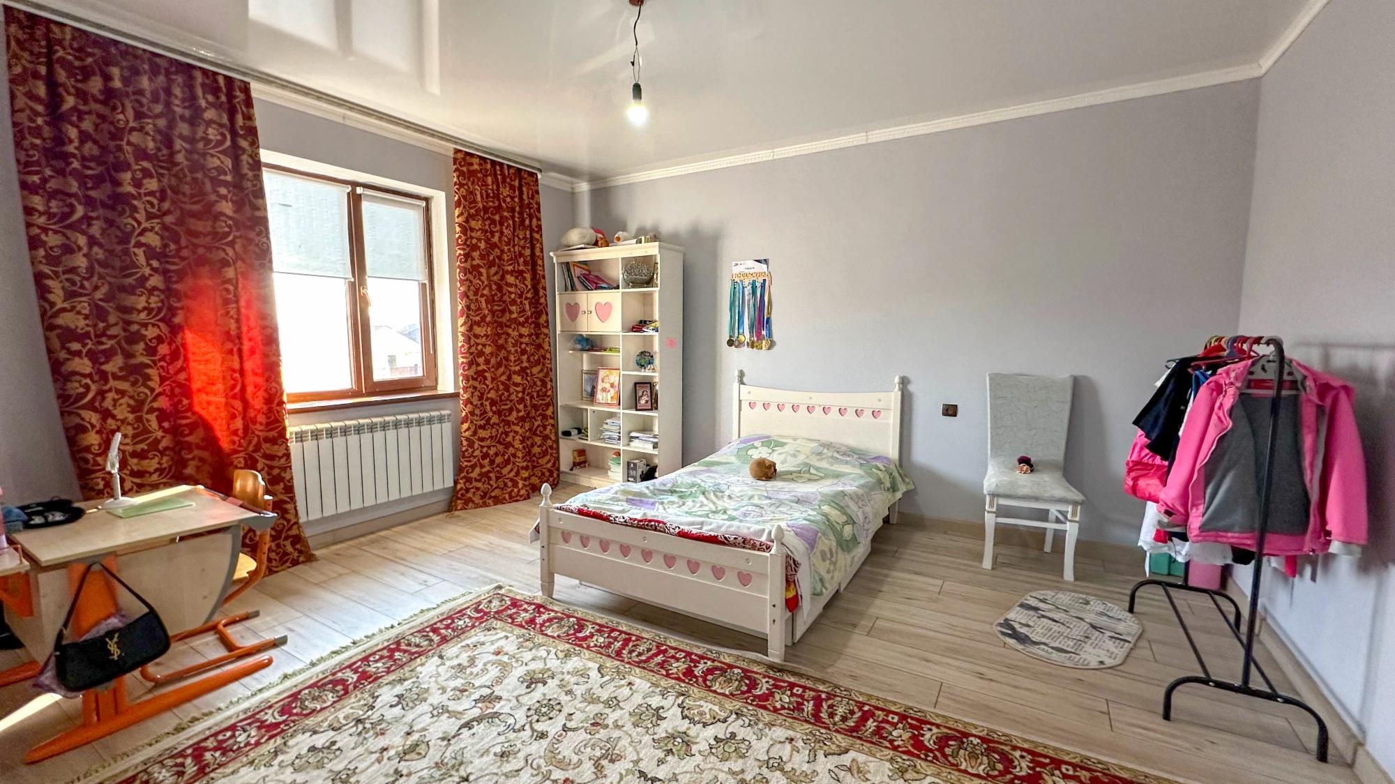 6-комнантный квартира, 273.0 м²,Жылысай за 63 000 000