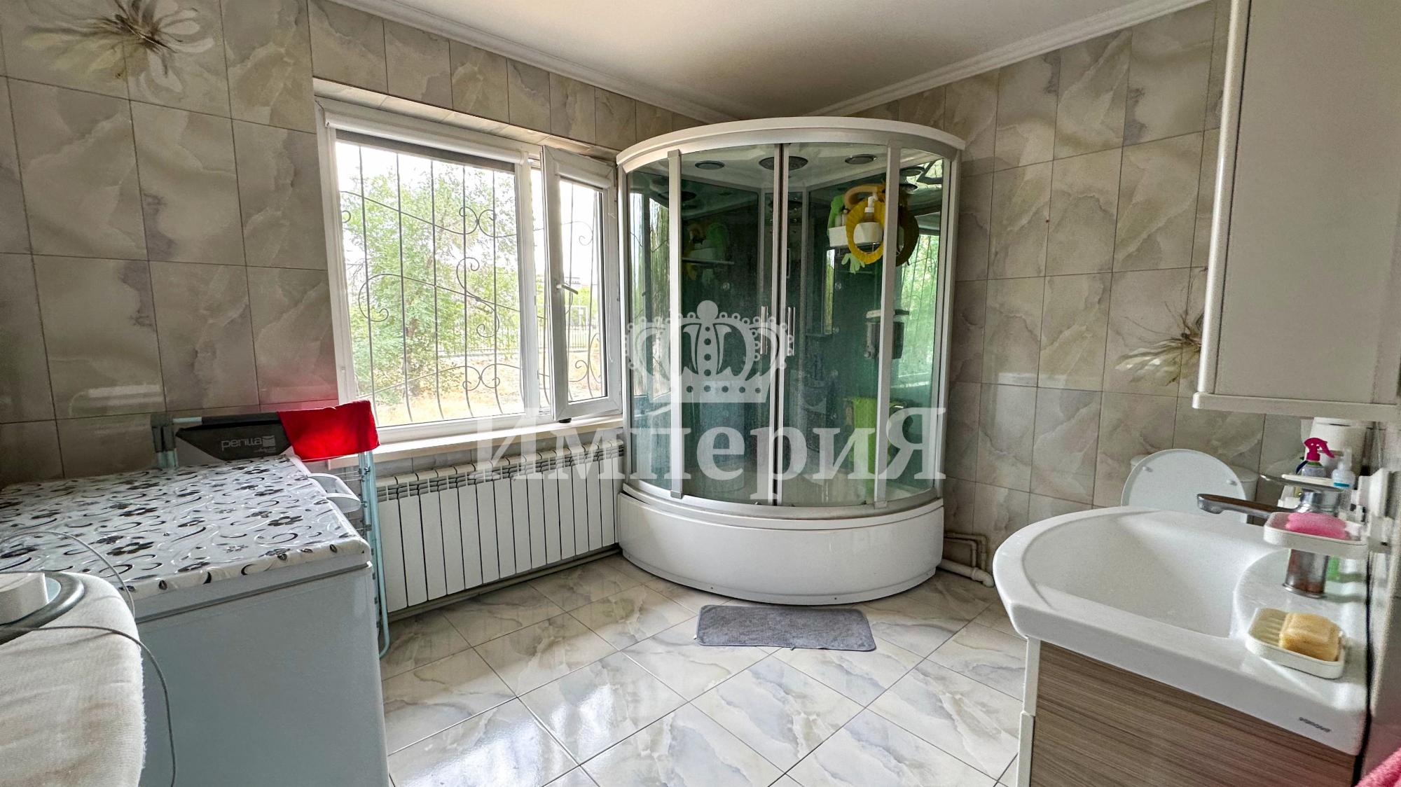 4-комнантная квартира, 103.0 м²,мкр Мушелтой за 40 000 000