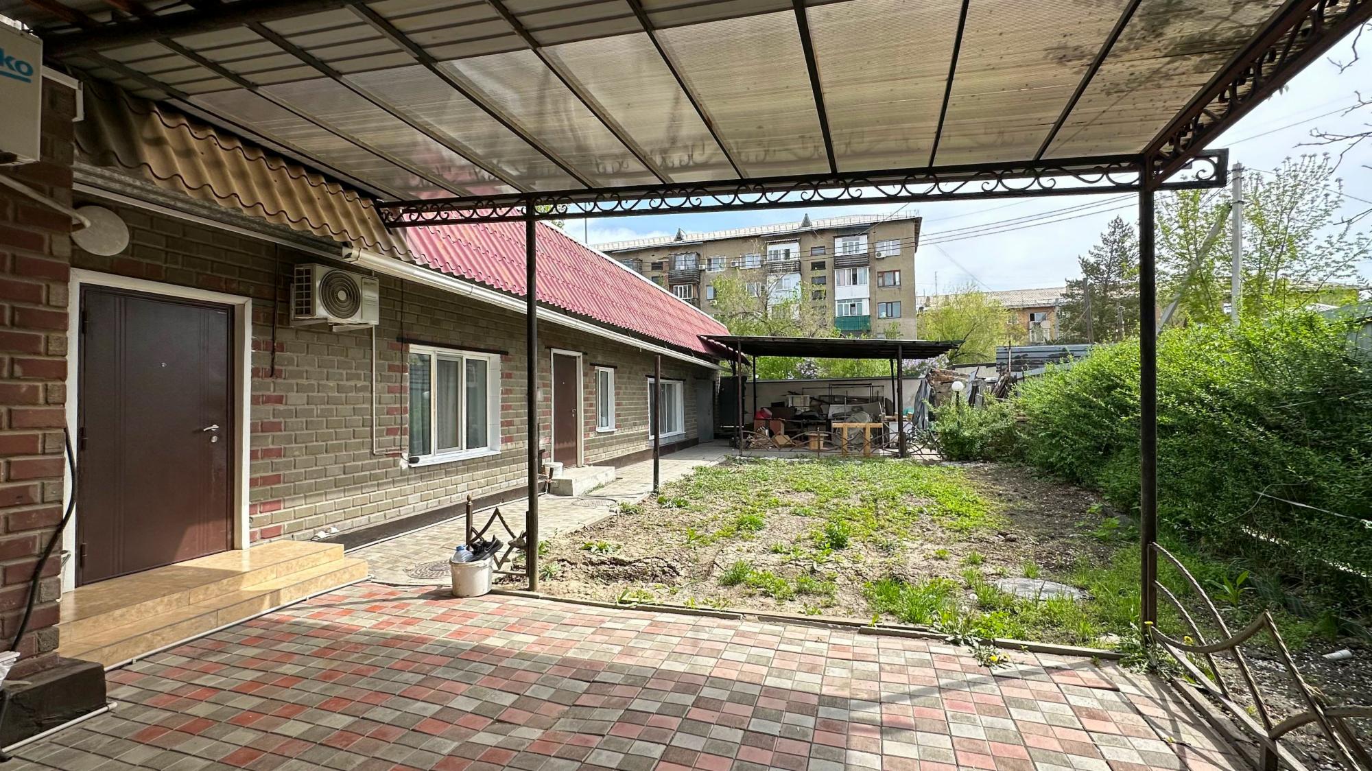 4-комнантный квартира, 140.0 м²,Аксуйская за 50 000 000