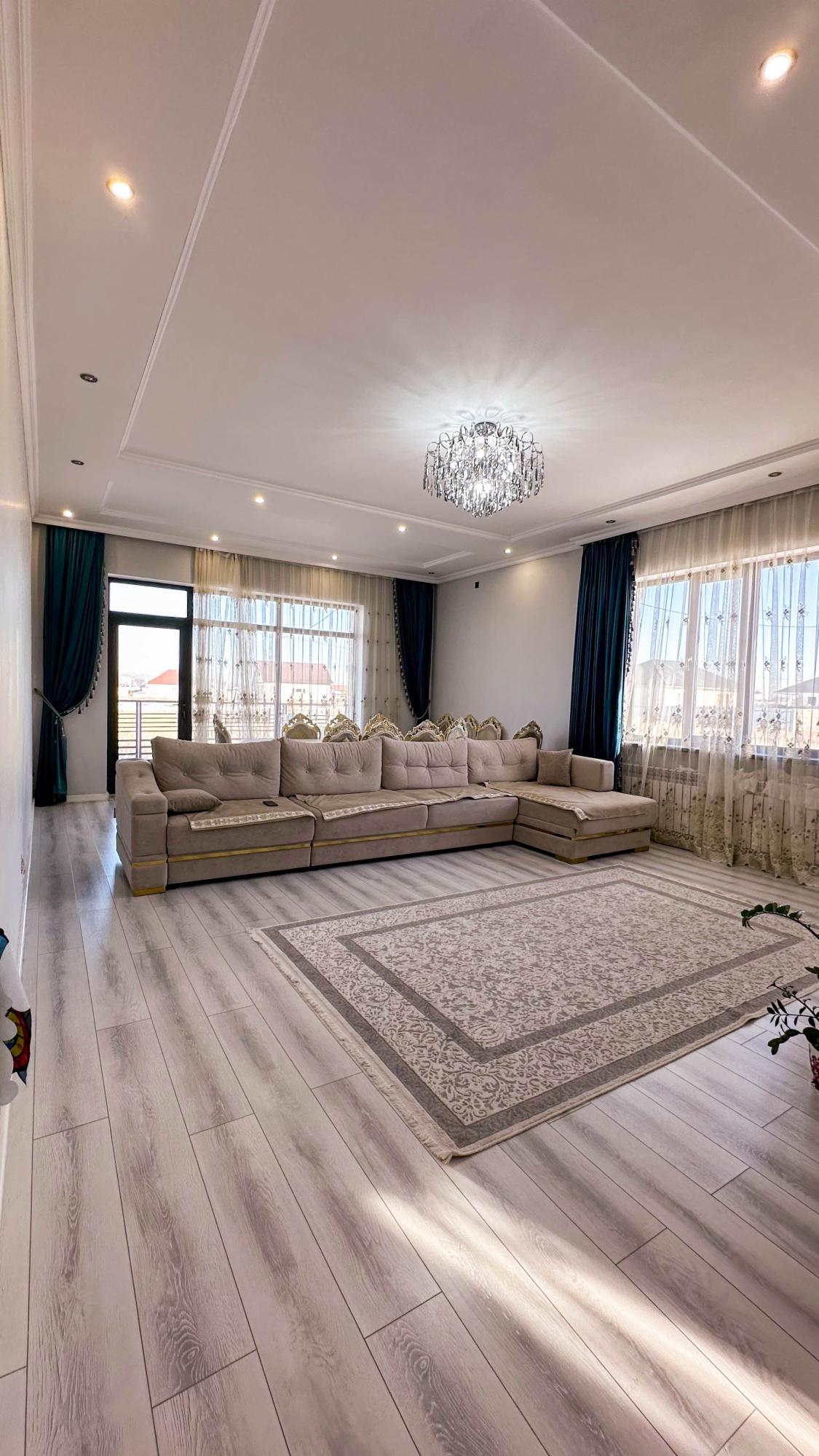 1-комнантный квартира, 210.0 м²,Алтынемель за 44 000 000