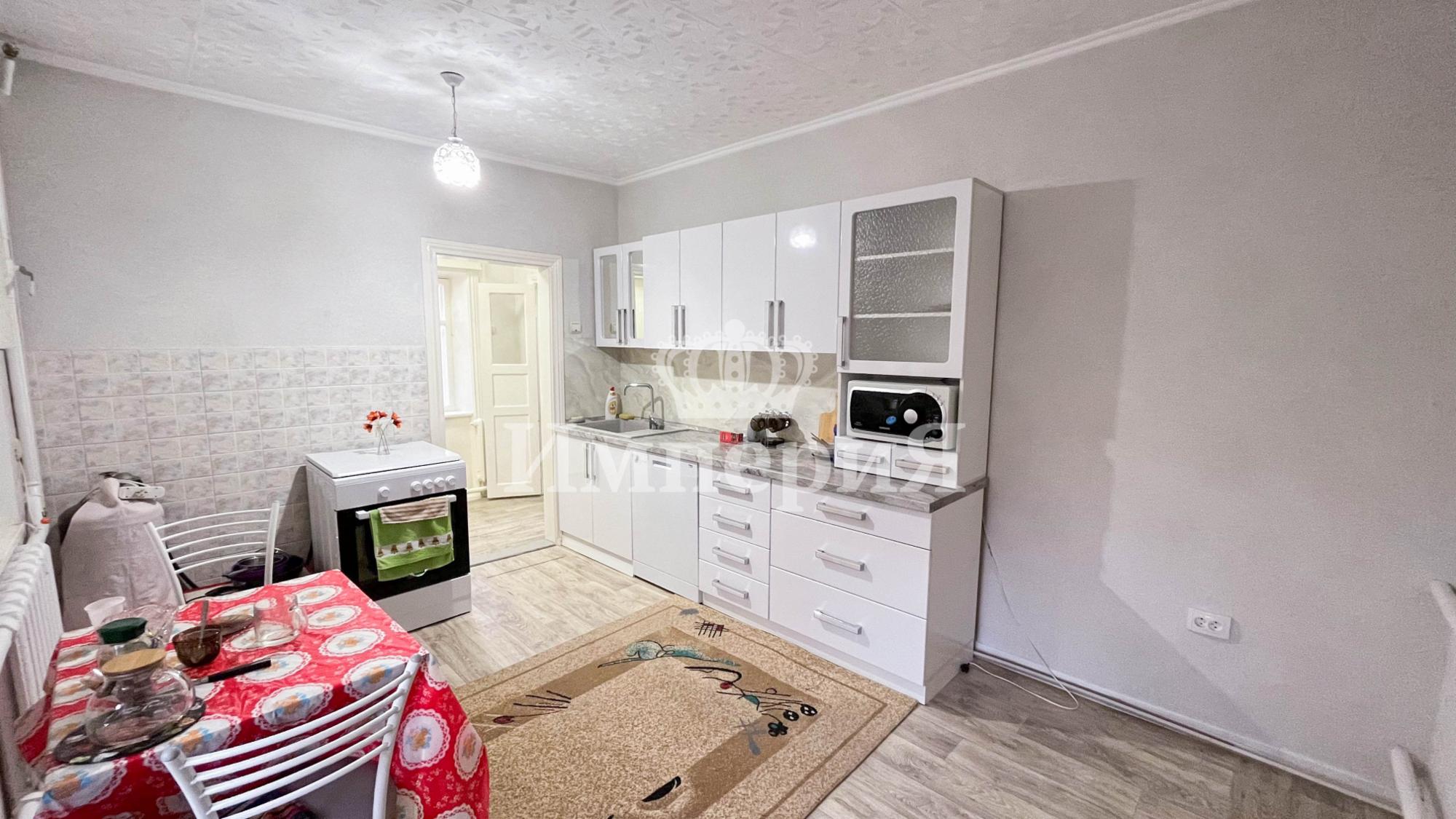 2-комнантный квартира, 40.0 м²,Курманова за 15 000 000