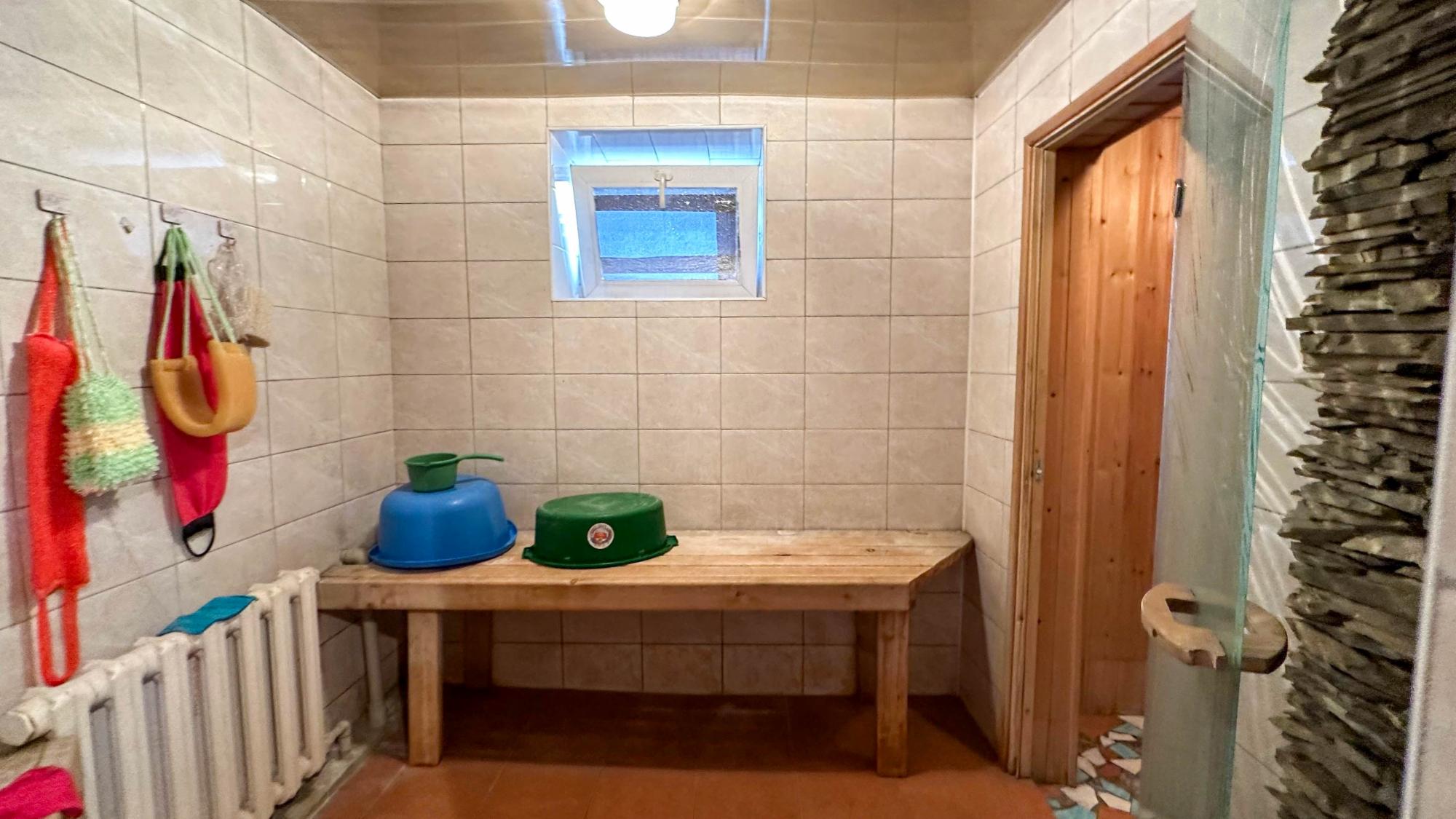 4-комнантный квартира, 180.0 м²,Гульдаурен за 67 000 000