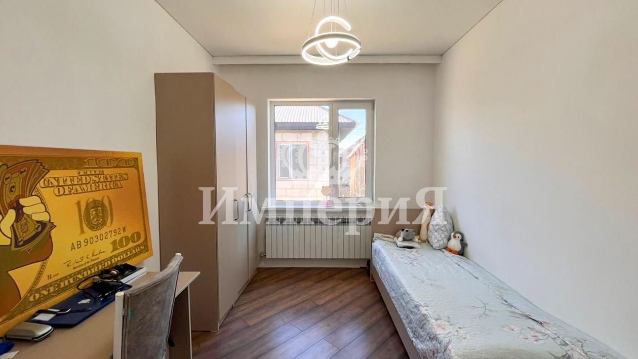 5-комнантный квартира, 167.0 м²,Абубакирова за 47 000 000