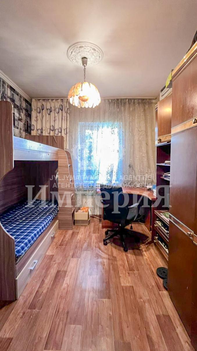 4-комнантный квартира, 73.8 м²,Косманавтов за 20 000 000