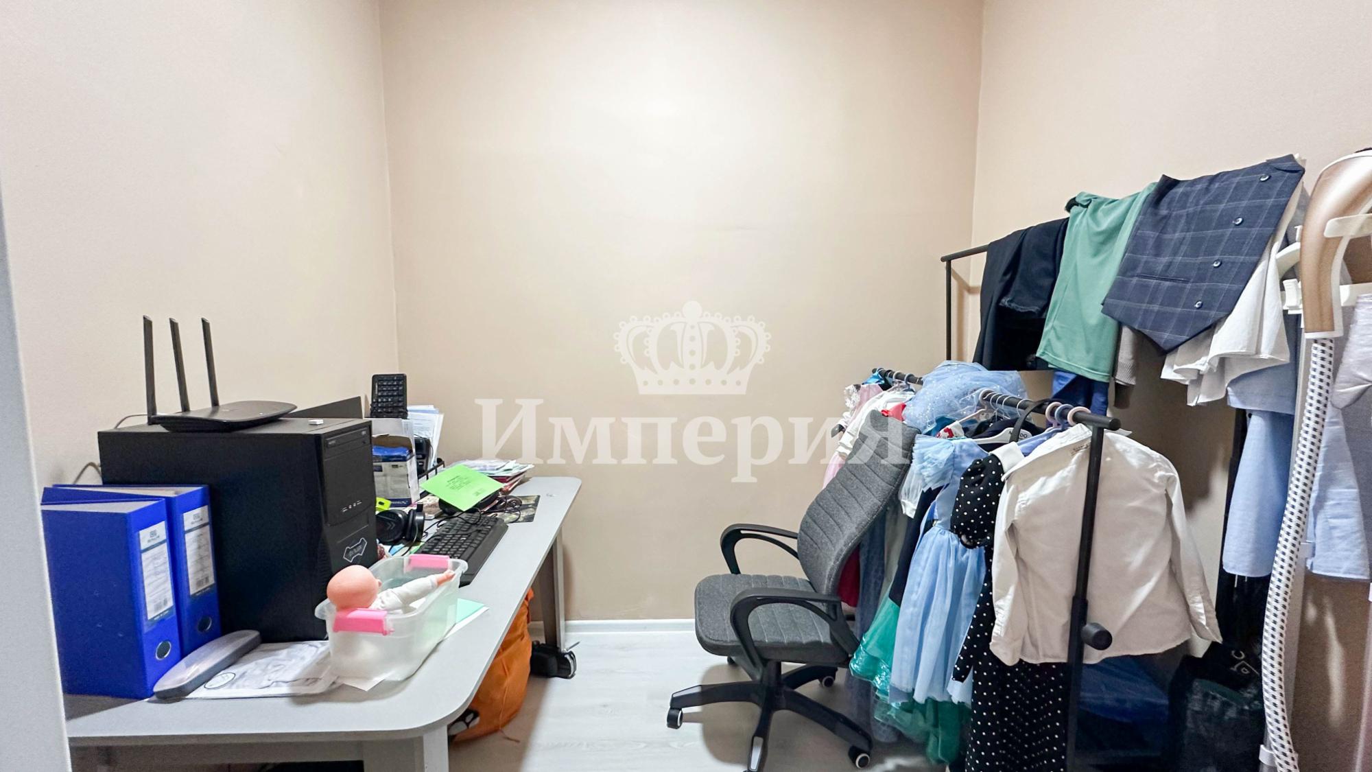 4-комнантная квартира, 130.0 м²,5 мкр за 45 000 000