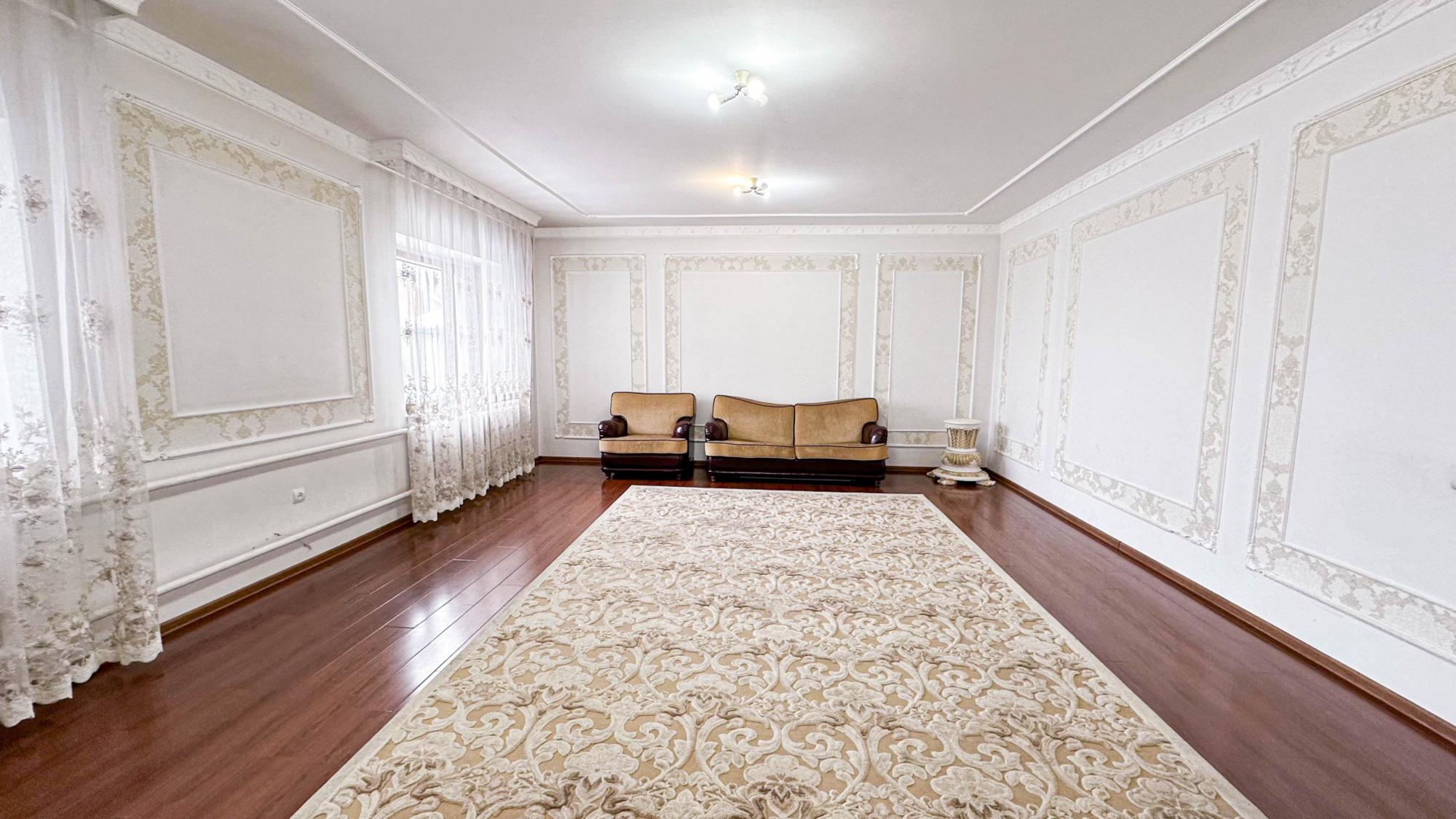 10-комнантный квартира, 410.0 м²,мкр Жастар за 52 000 000