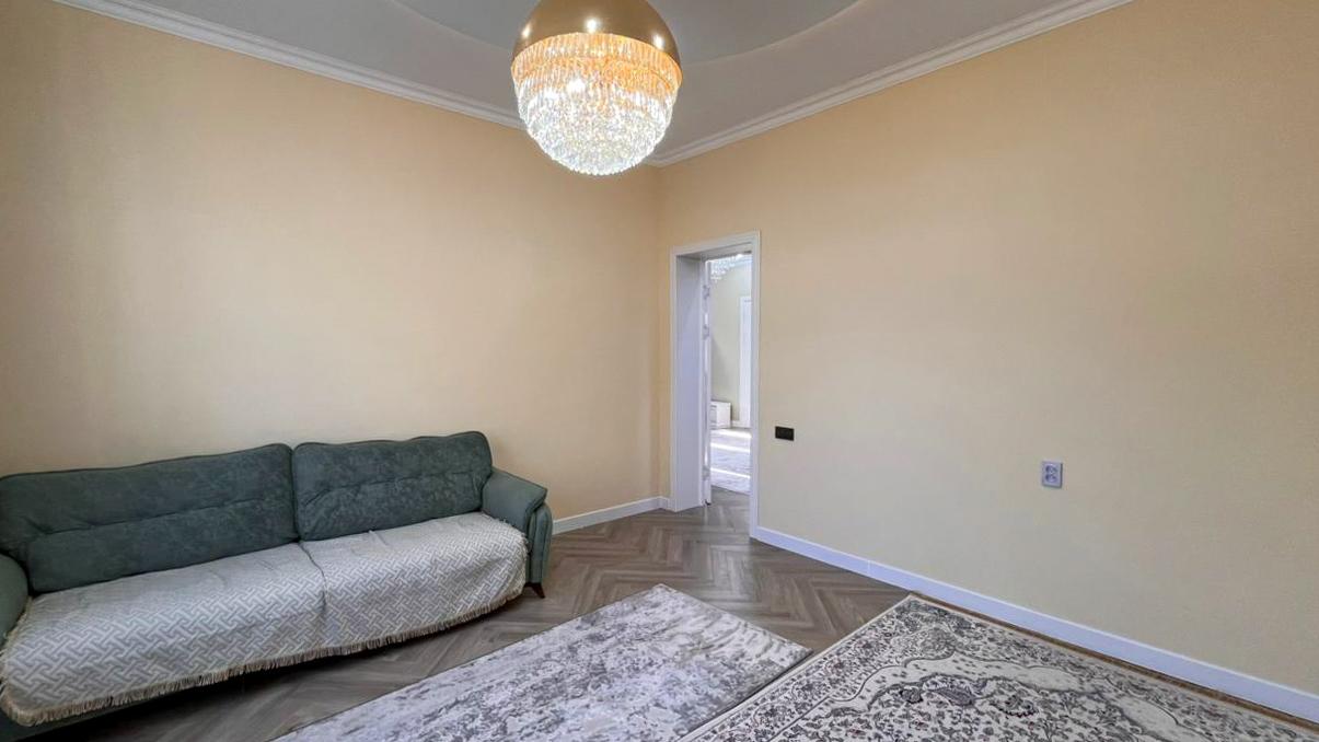 6-комнантный квартира, 236.0 м²,Ак бастау за 120 000 000