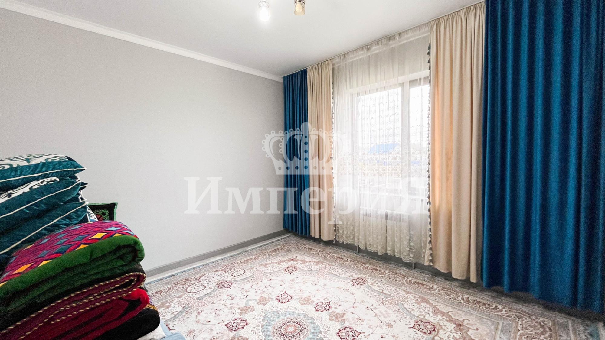 5-комнантный квартира, 173.0 м²,Момышулы за 46 000 000