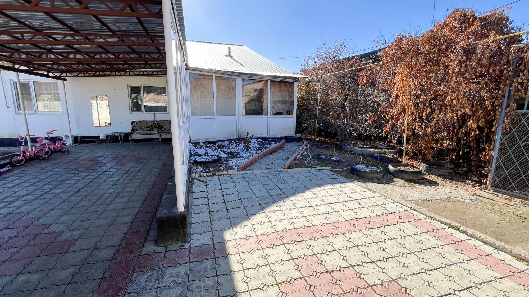 5-комнантный квартира, 103.0 м²,Шаляпина за 270 000 001