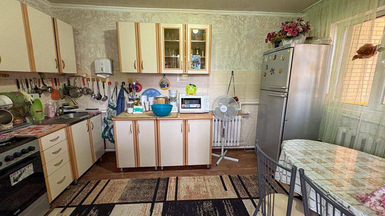 4-комнантный квартира, 160.0 м²,Ескельды Би за 60 000 000