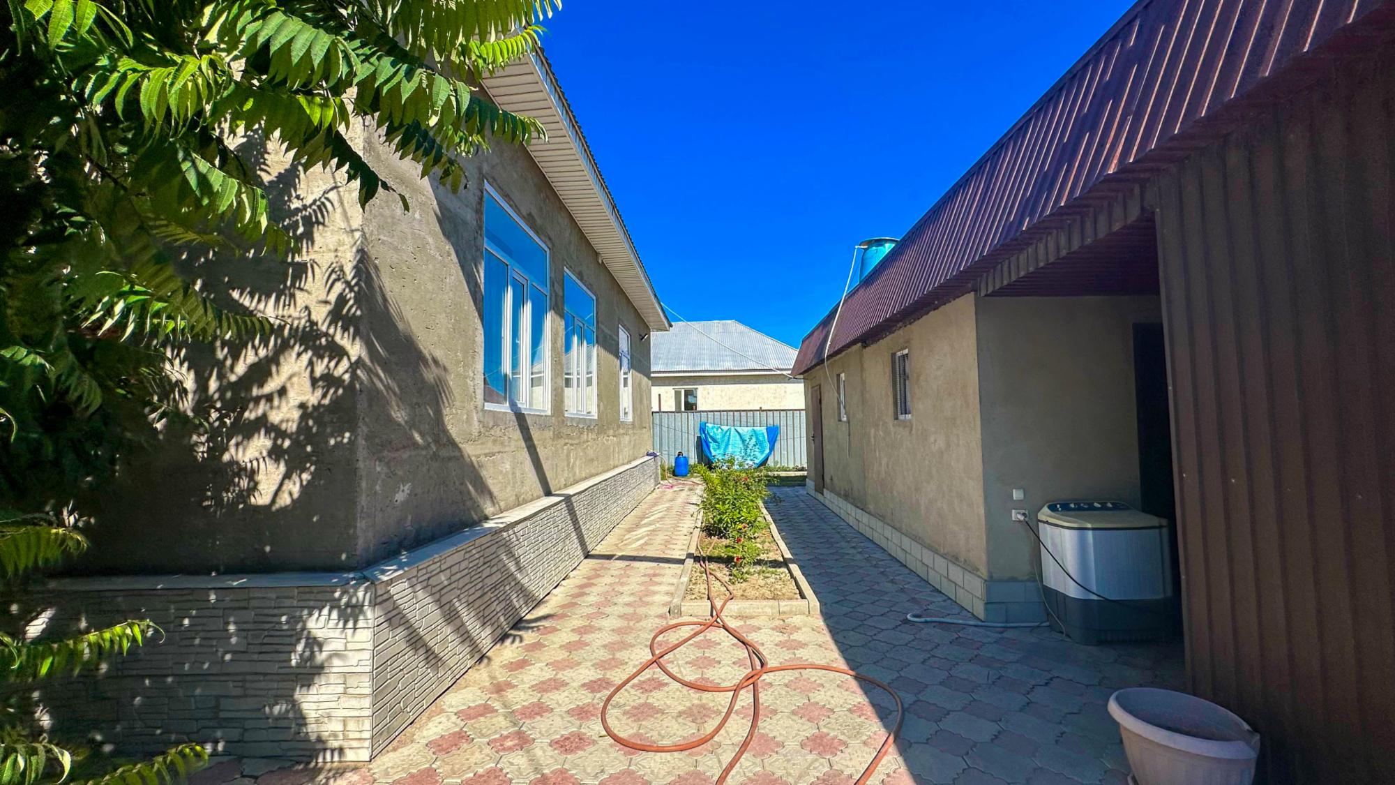 7-комнантный квартира, 232.8 м²,Алимжанова за 65 000 000