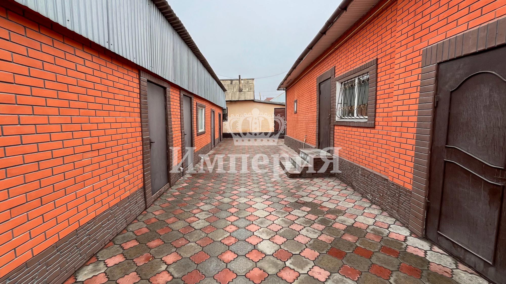 4-комнантный квартира, 145.0 м²,Жансугурова за 50 000 000