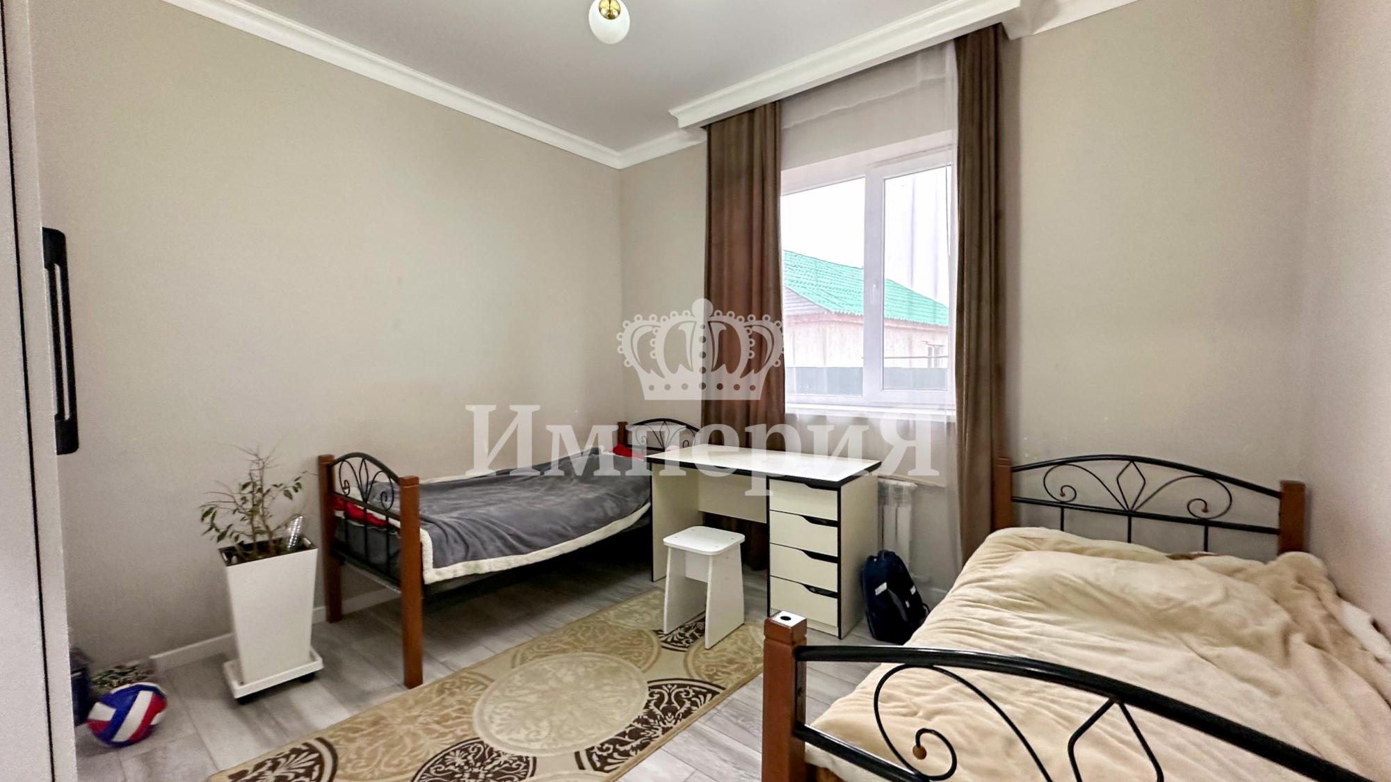 4-комнантный квартира, 130.0 м²,Карлыгаш за 48 500 000