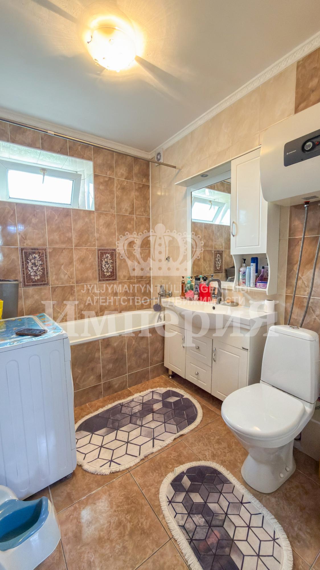 5-комнантная квартира, 96.0 м²,4 мкр за 32 500 000