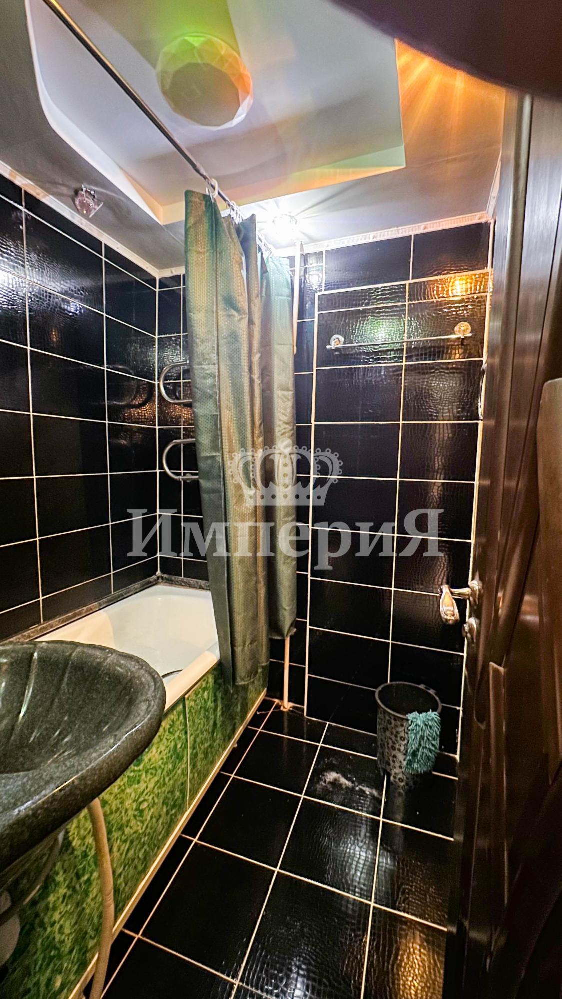 3-комнантная квартира, 65.5 м²,5 мкр за 20 500 000