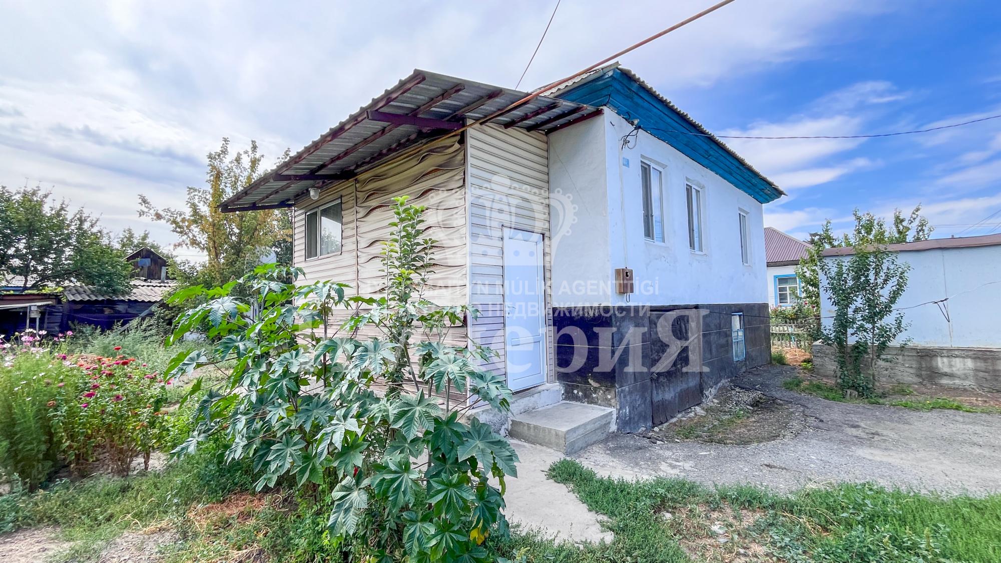 3-комнантный квартира, 90.0 м²,Курманова за 14 000 000