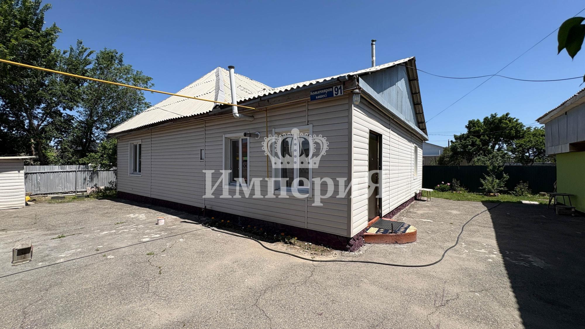 4-комнантный квартира, 89.0 м²,Кожамиярова за 18 000 000