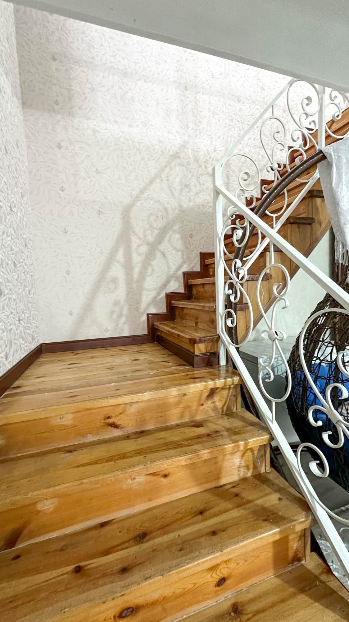 5-комнантный квартира, 176.0 м²,Абылай Хана за 42 000 000