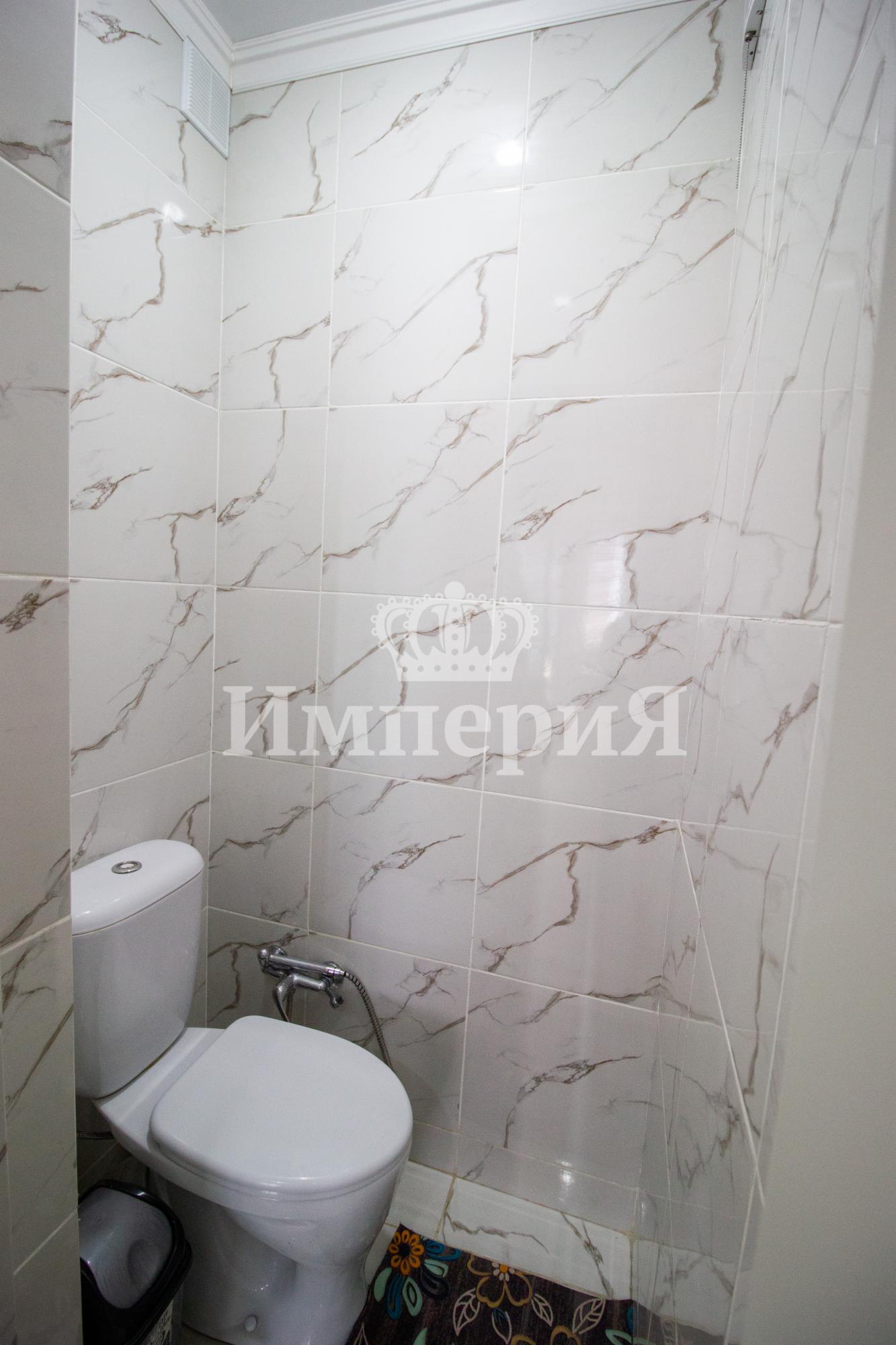 5-комнантная квартира, 100.0 м²,5 мкр за 28 000 000