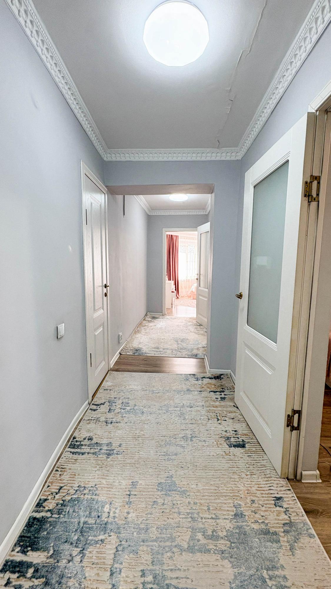 5-комнантная квартира, 150.0 м²,Толебаева за 47 000 000