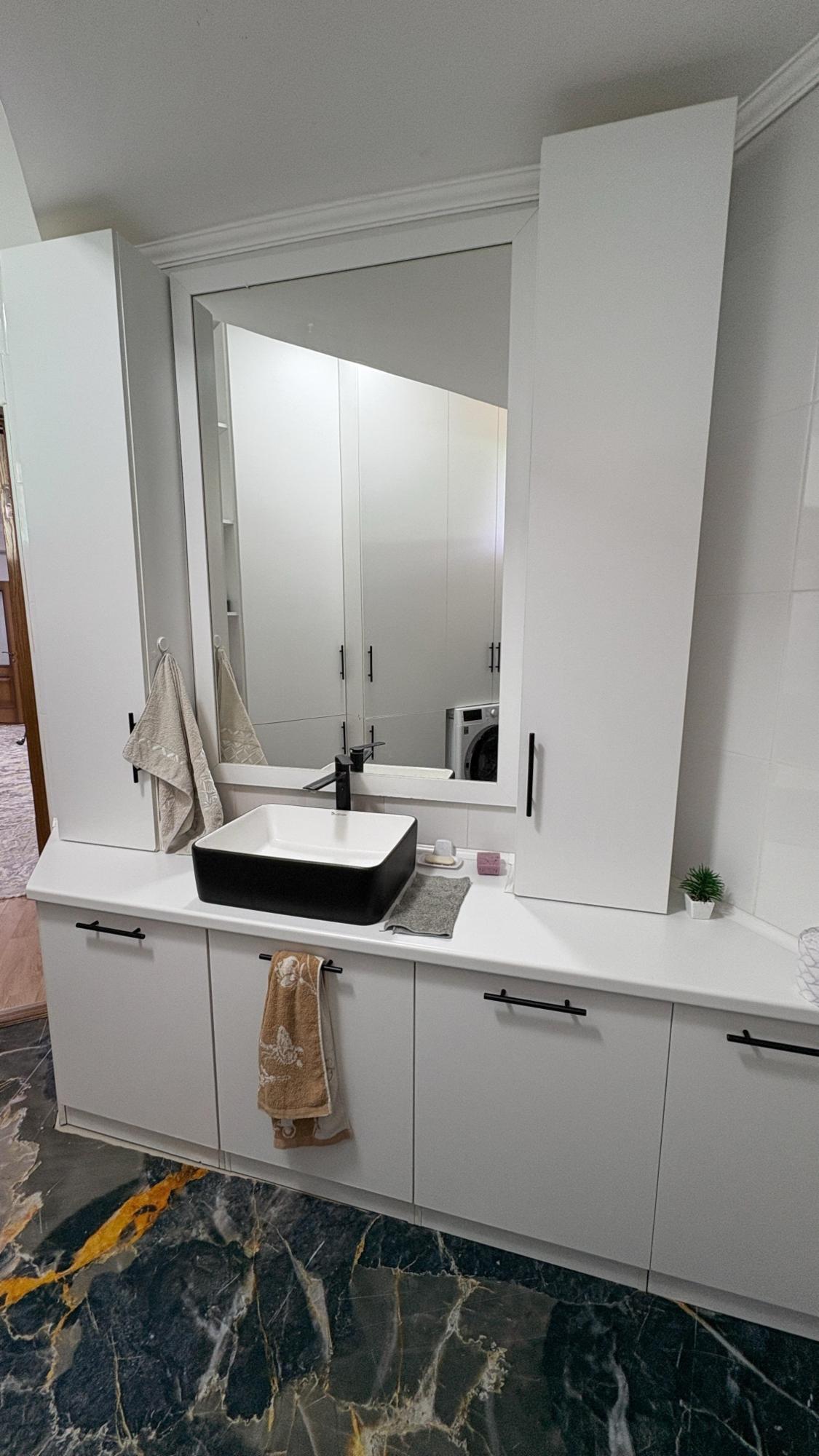 6-комнантный квартира, 300.0 м²,Талдыкорганская за 115 000 000