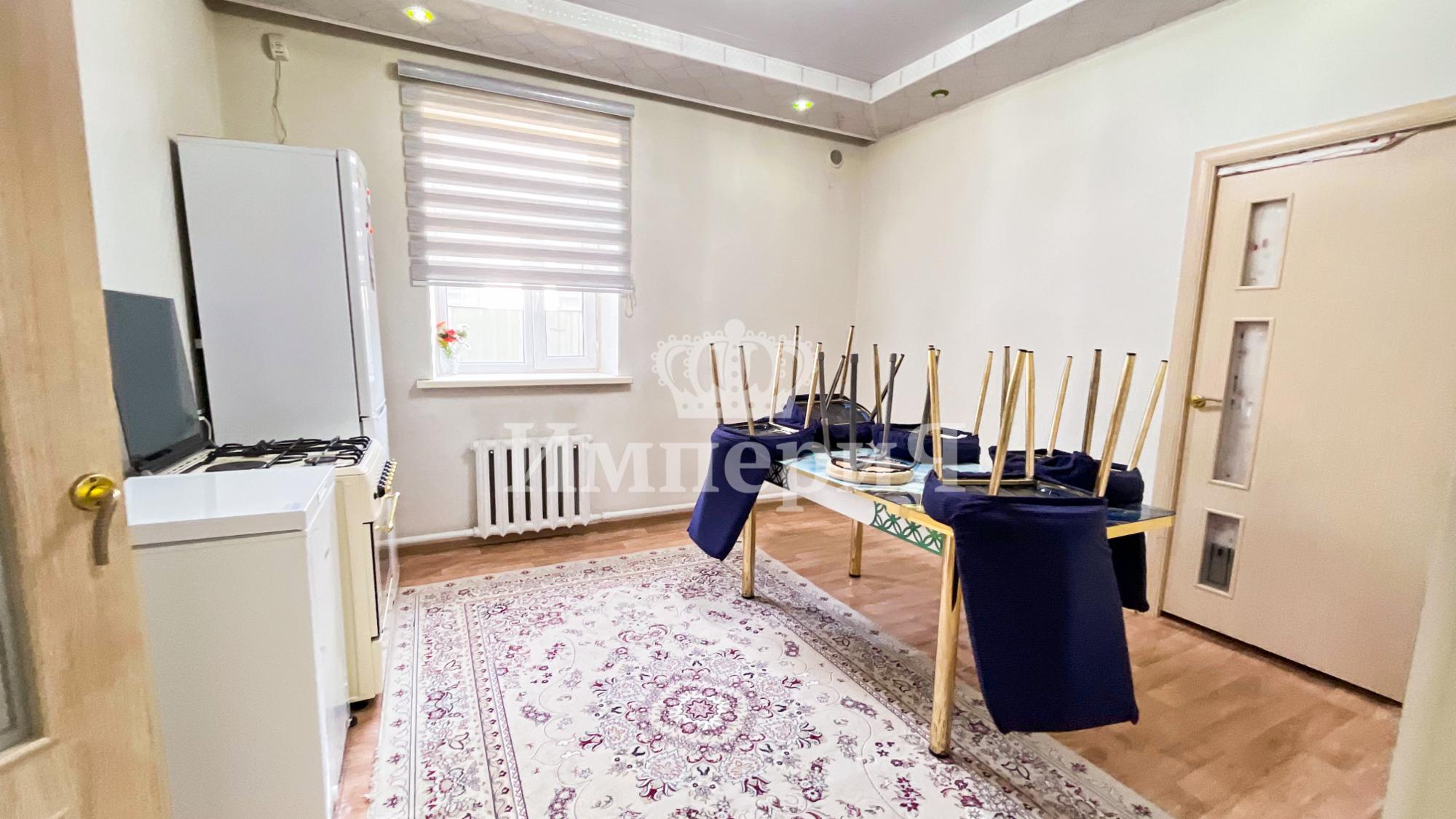 5-комнантный квартира, 156.0 м²,Гаухар Ана за 19 000 000