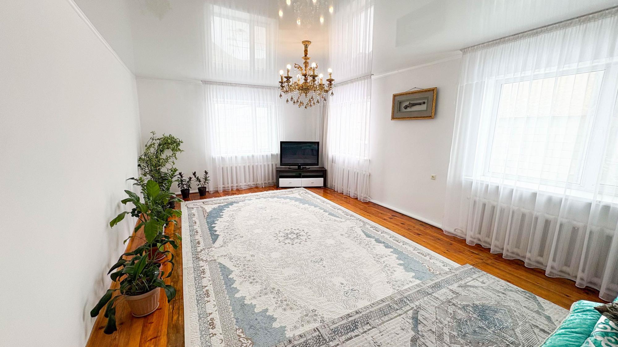 5-комнантный квартира, 160.0 м²,Талдыкорганская за 35 000 000