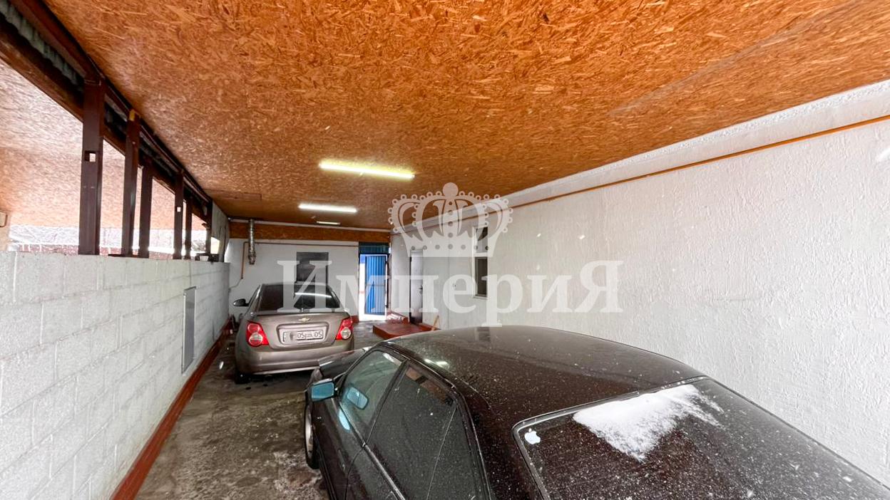 4-комнантный квартира, 100.0 м²,Валиханова за 21 000 000