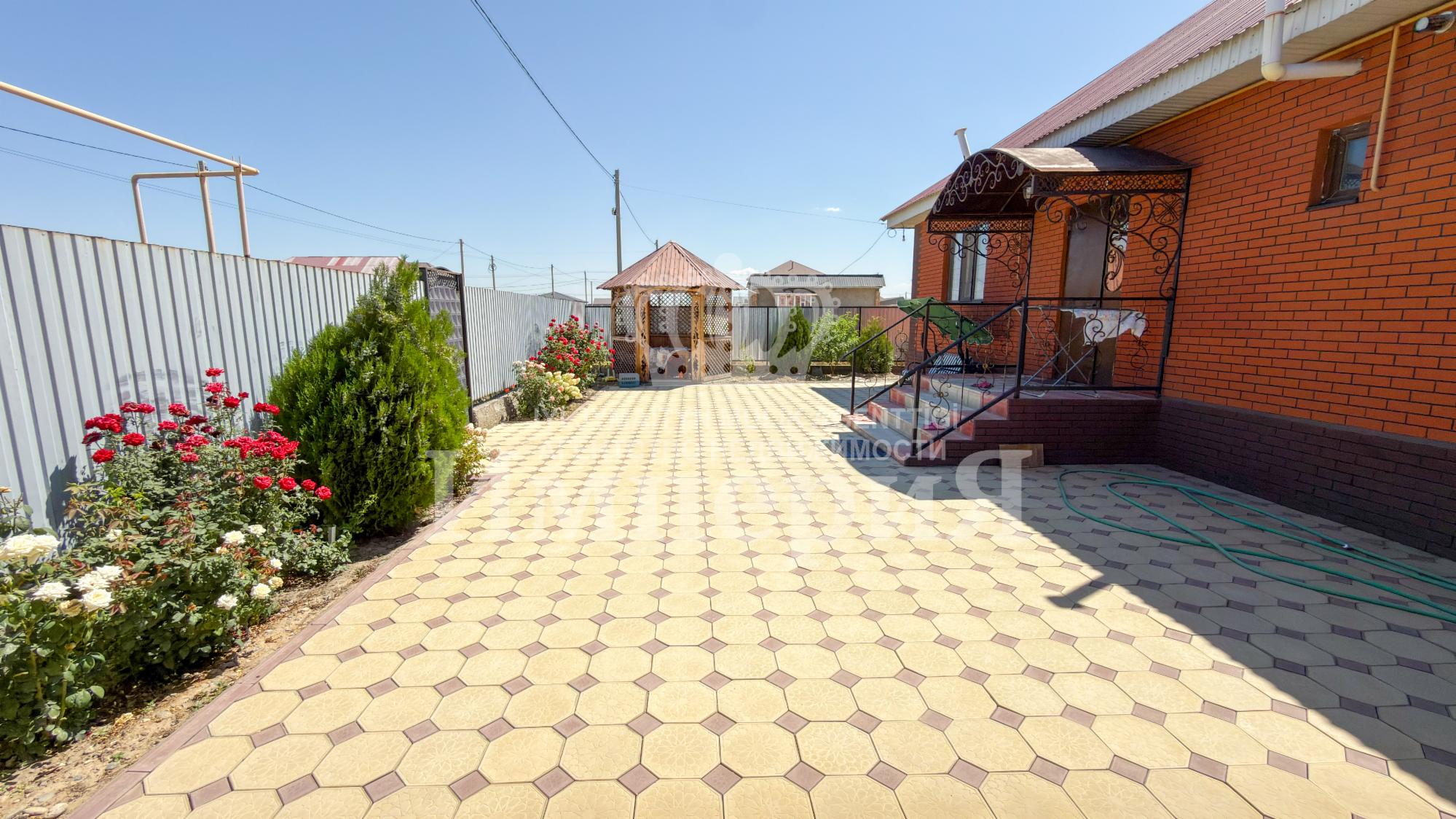 5-комнантный квартира, 160.0 м²,Жиенкулова за 47 000 000