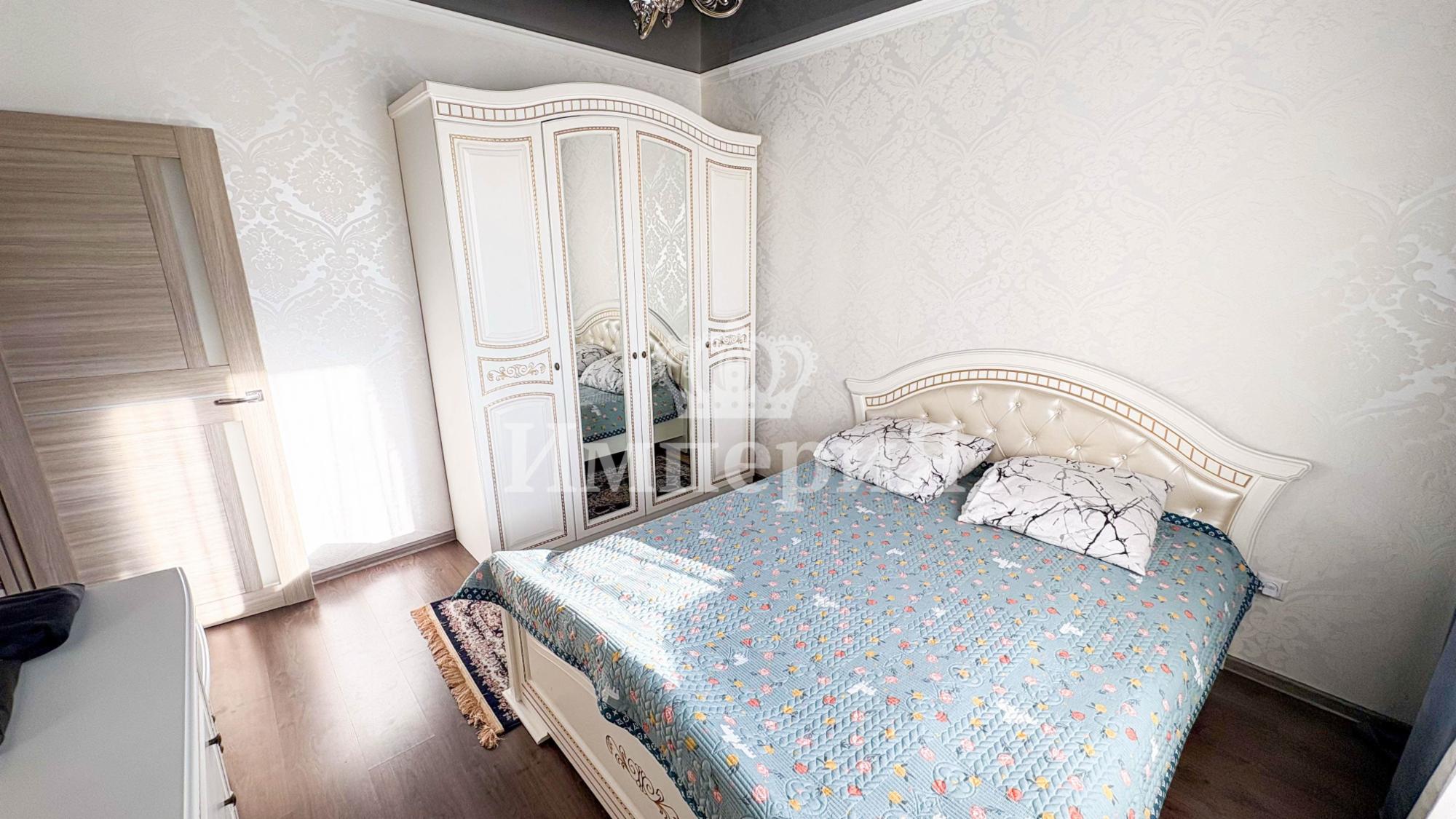 4-комнантная квартира, 86.0 м²,4 мкр за 25 000 000